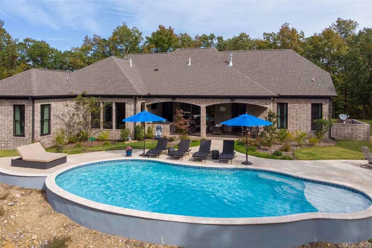 CHENAL DOWNS - Residential