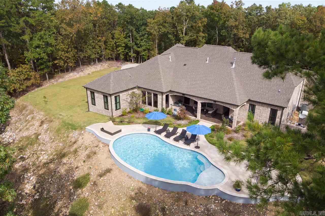 CHENAL DOWNS - Residential