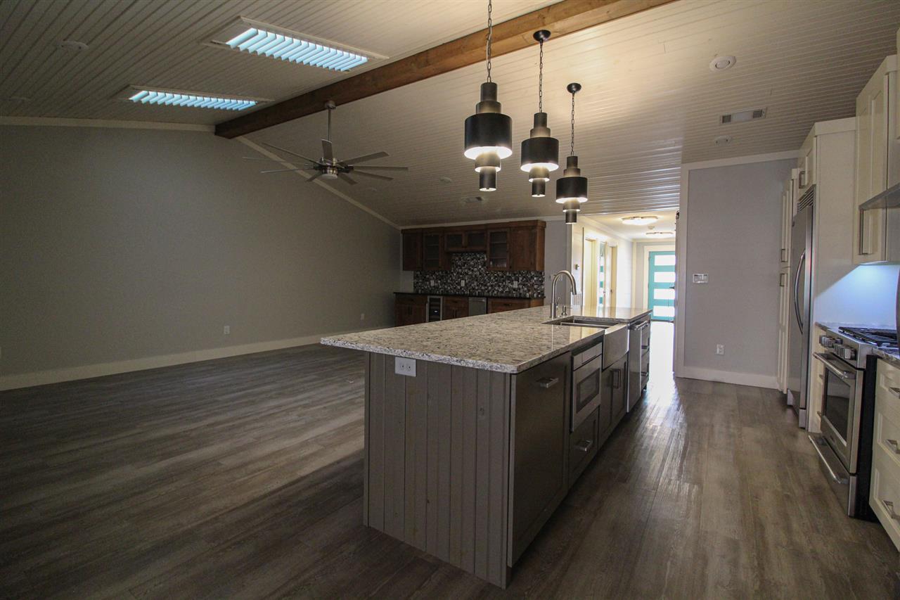 ENCLAVE - Residential