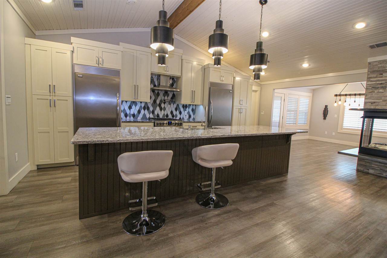 ENCLAVE - Residential