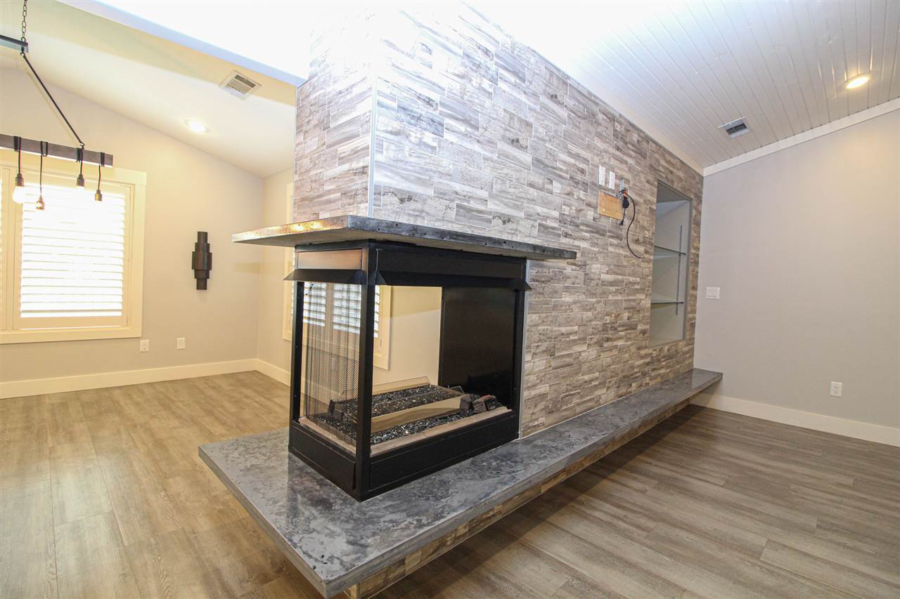 ENCLAVE - Residential