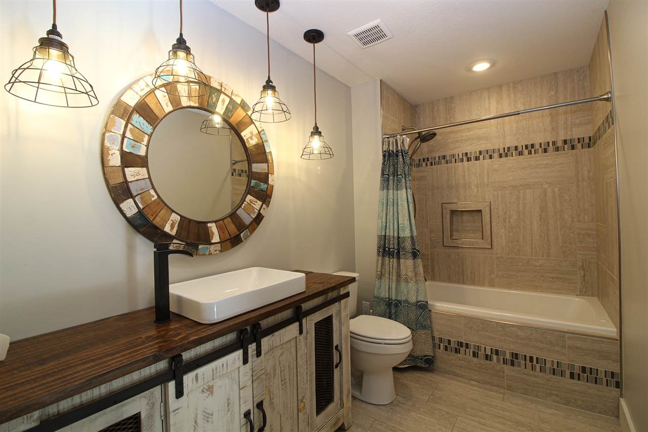 ENCLAVE - Residential