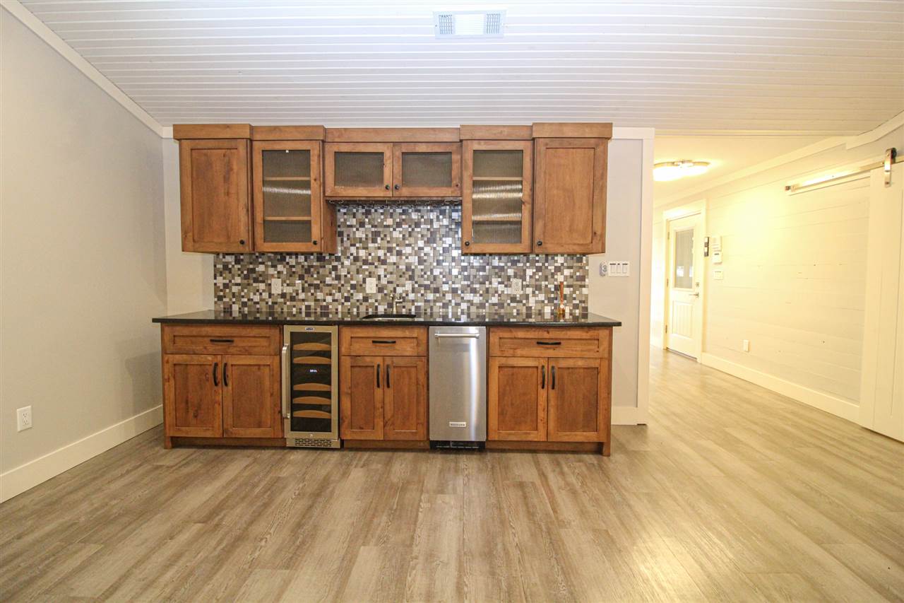 ENCLAVE - Residential