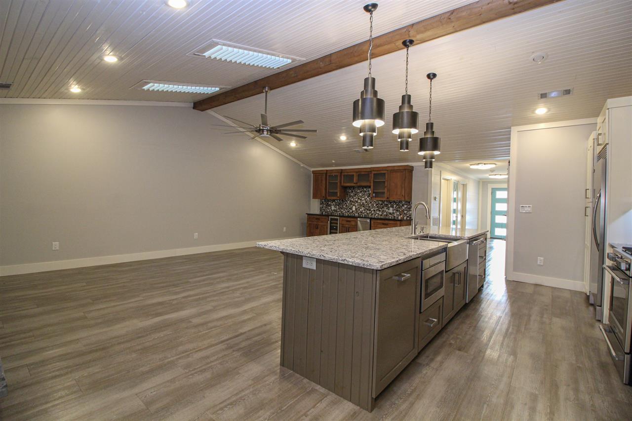 ENCLAVE - Residential