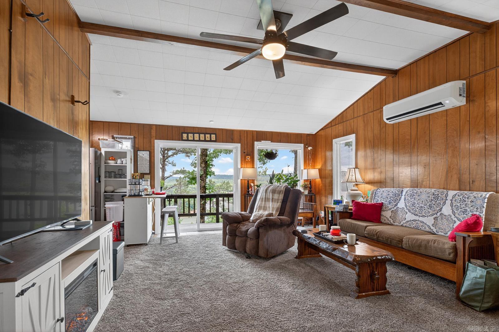 SOUTH FORK - Residential