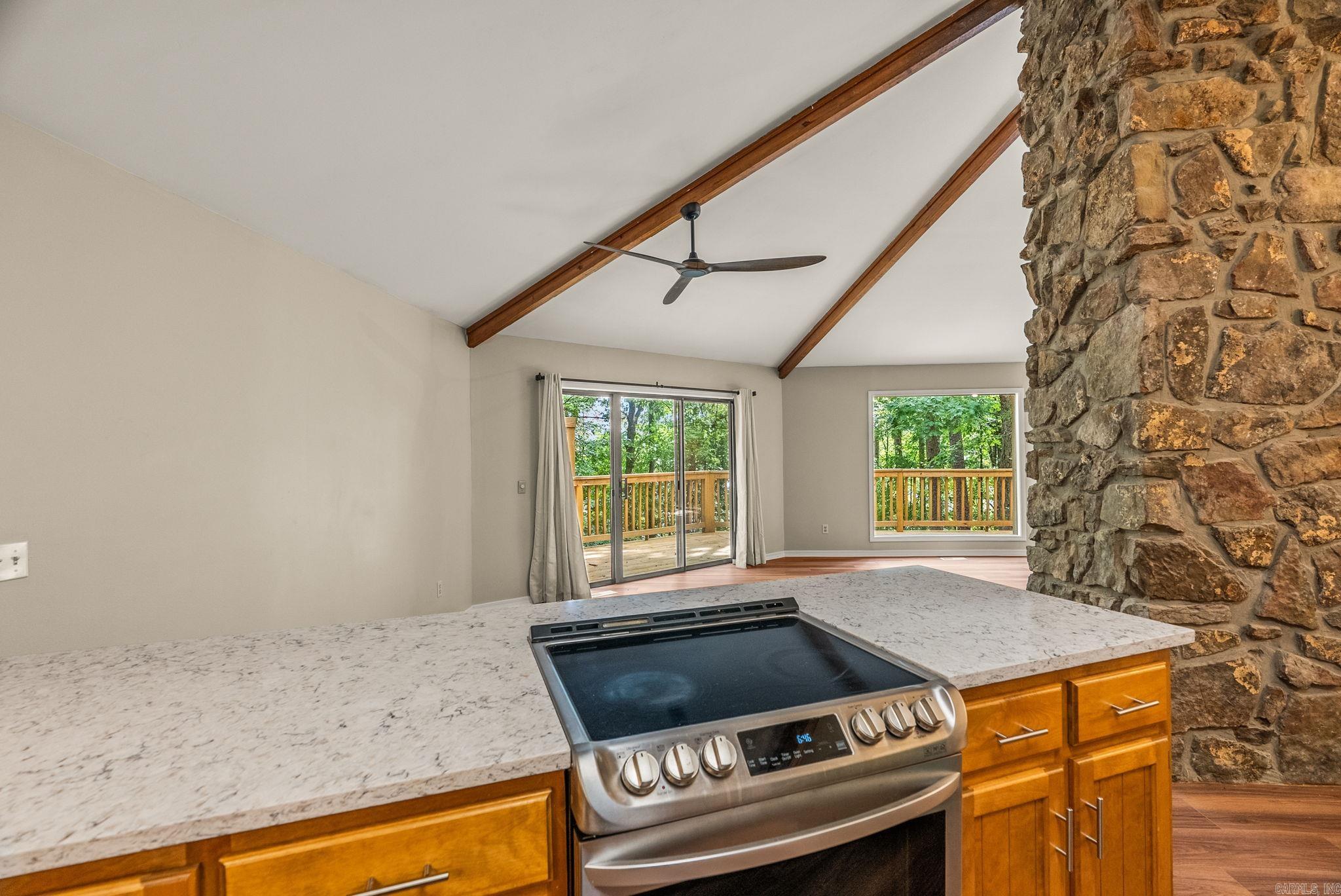 HAMILTON HILLS - Residential
