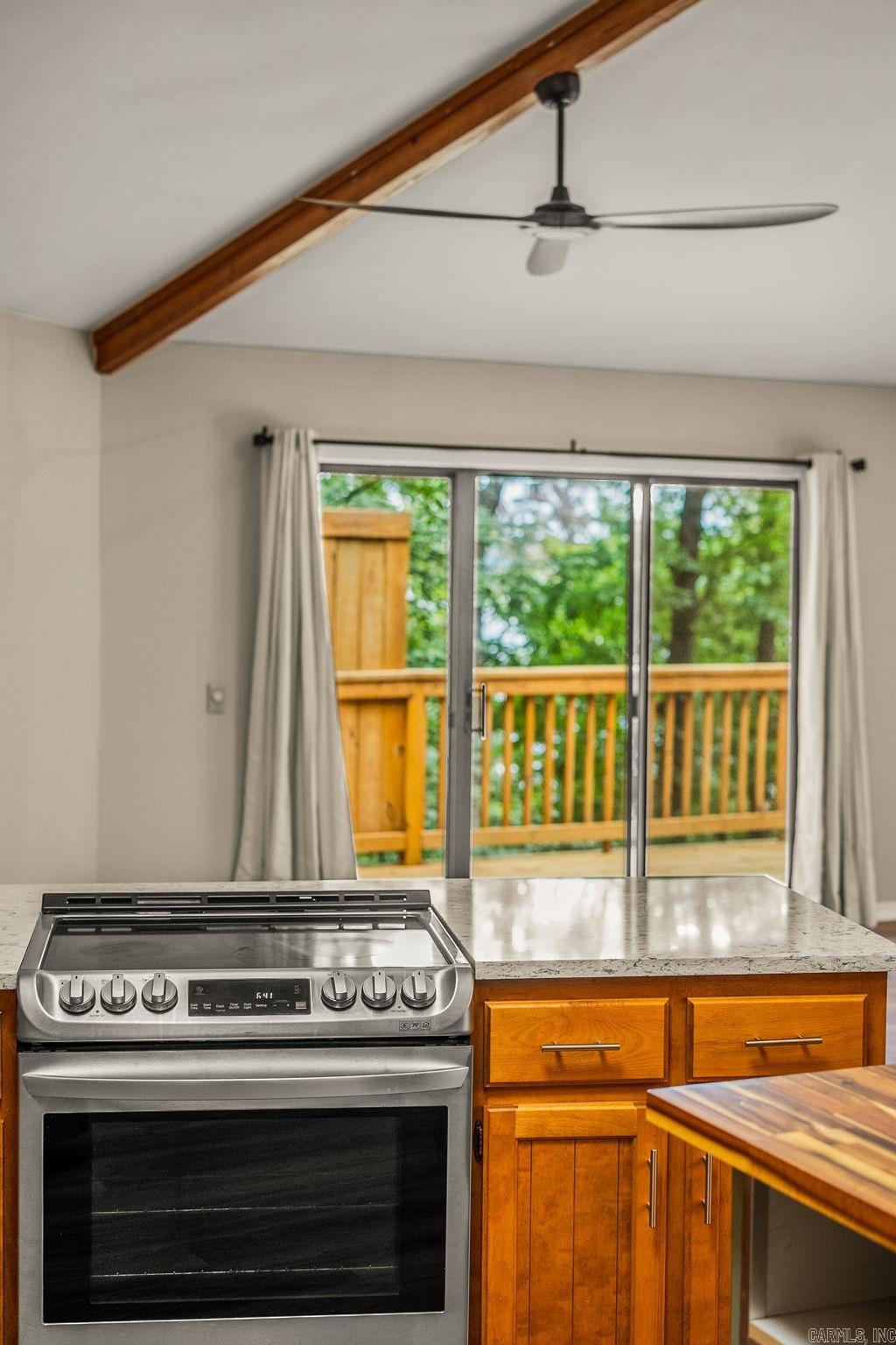 HAMILTON HILLS - Residential