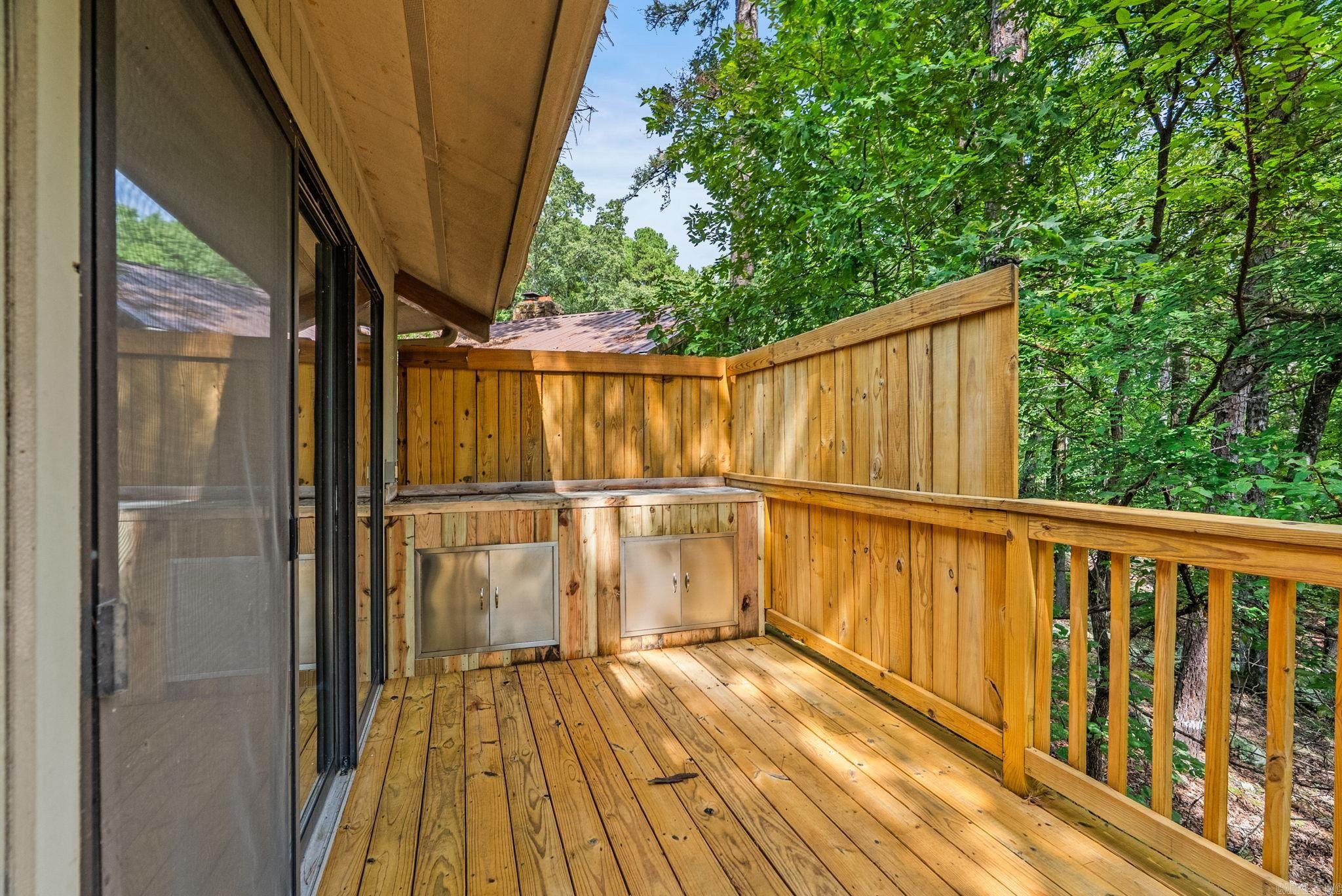 HAMILTON HILLS - Residential