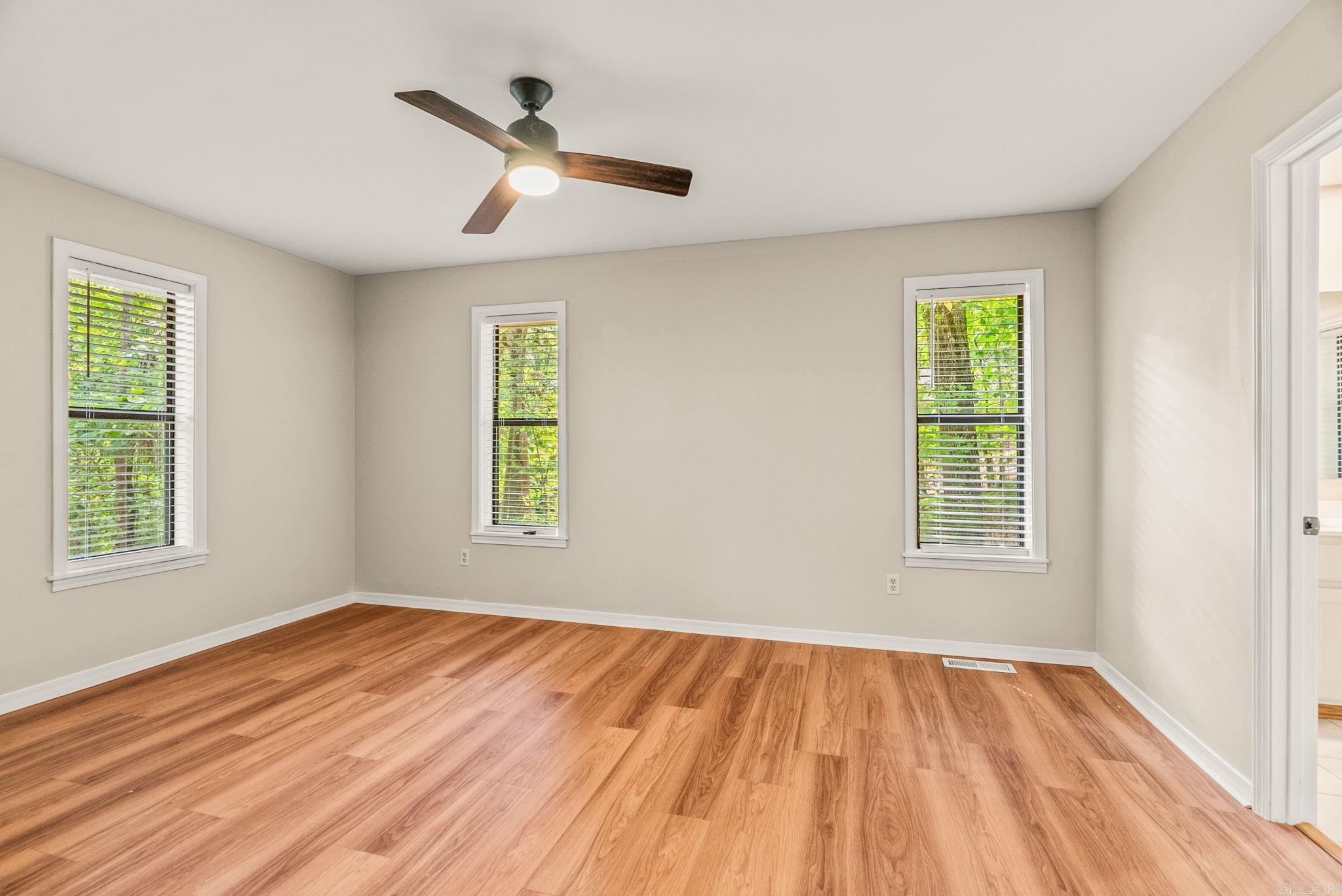 HAMILTON HILLS - Residential