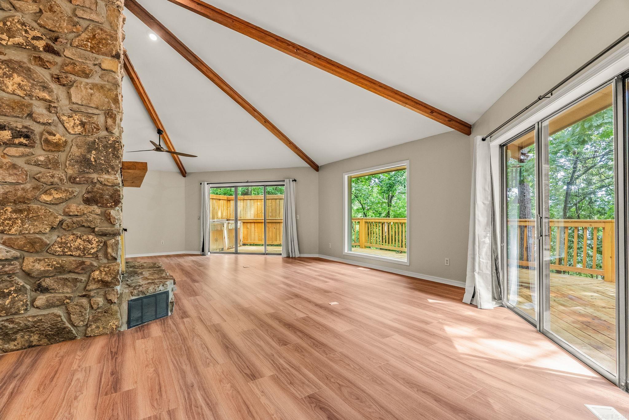 HAMILTON HILLS - Residential