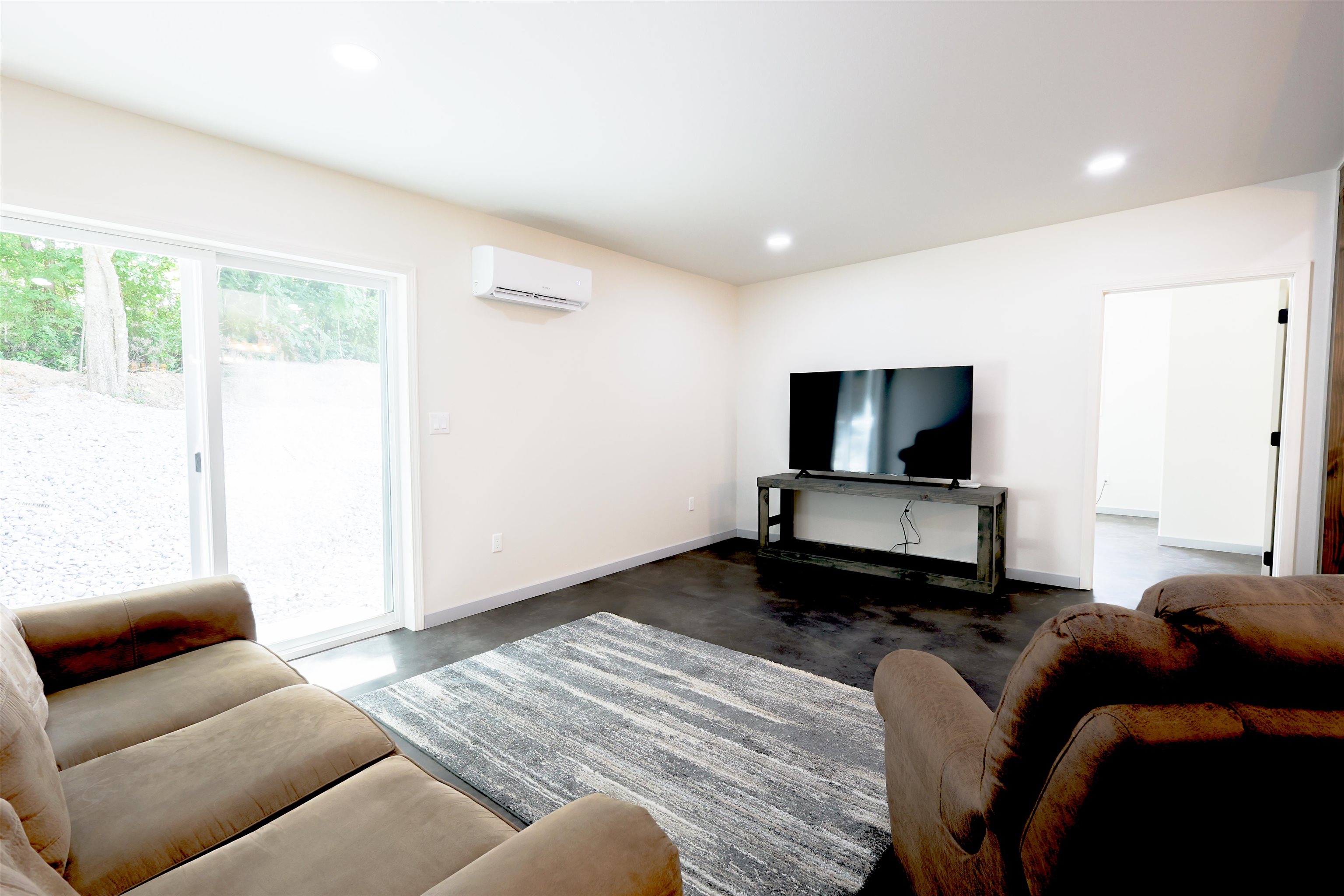ORIGINAL TOWN - MELBOURNE - Residential