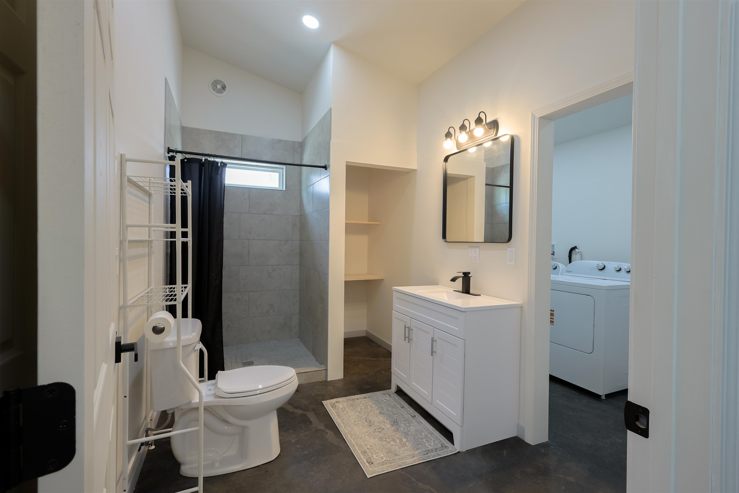 ORIGINAL TOWN - MELBOURNE - Residential