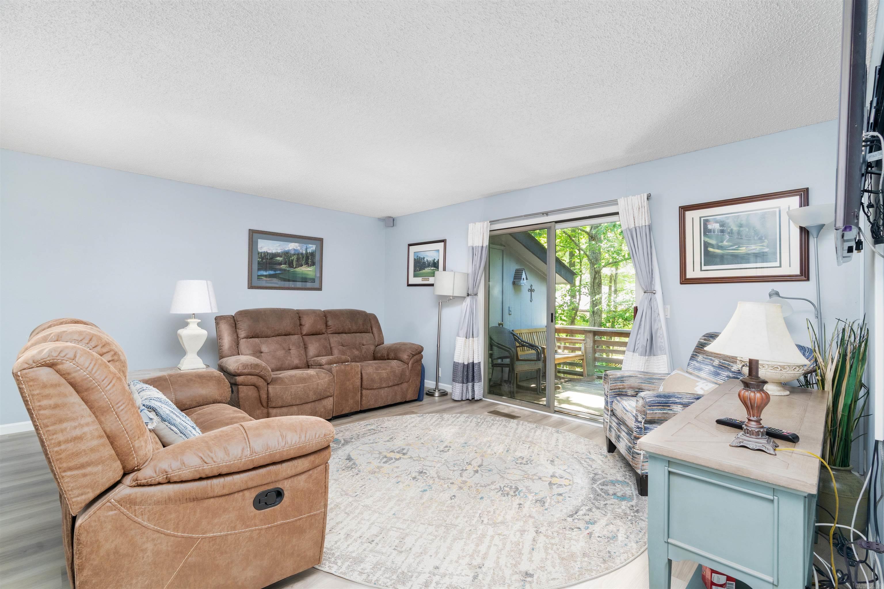 CORTEZ COURTS - Residential