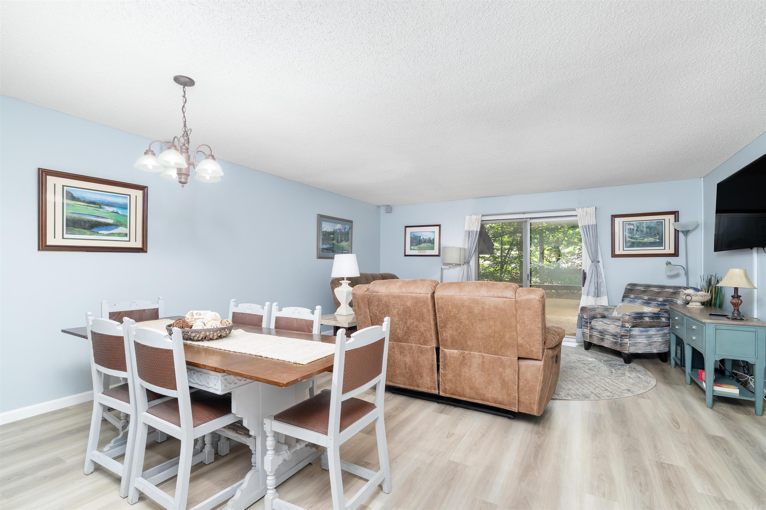 CORTEZ COURTS - Residential