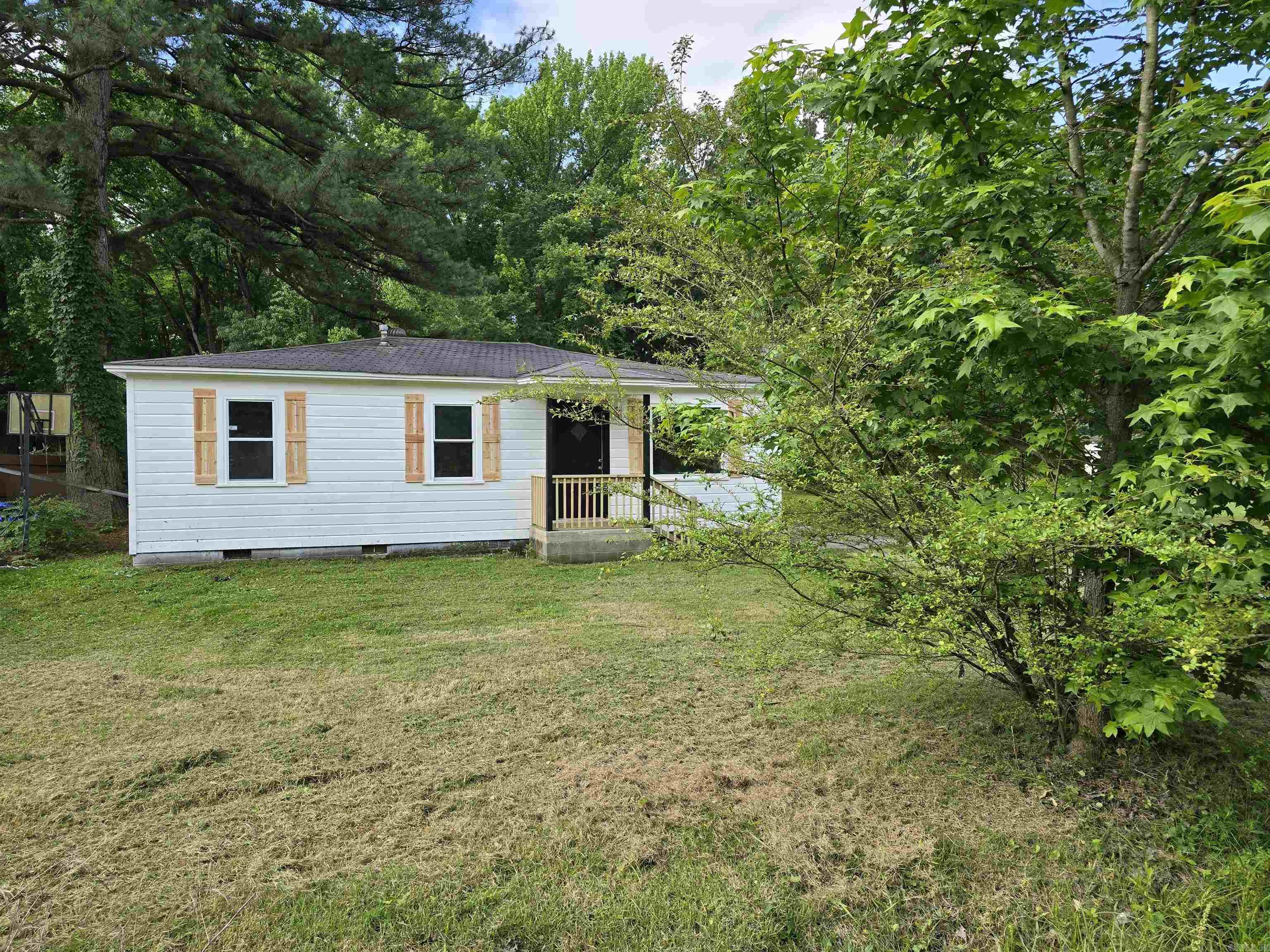 Nice remodeled Home on Large lot