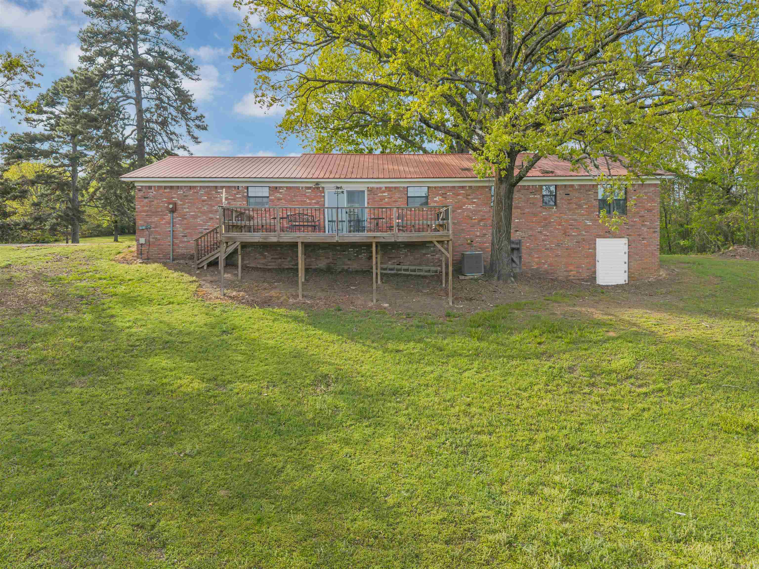 BIGELOW CITY ACREAGE - Residential