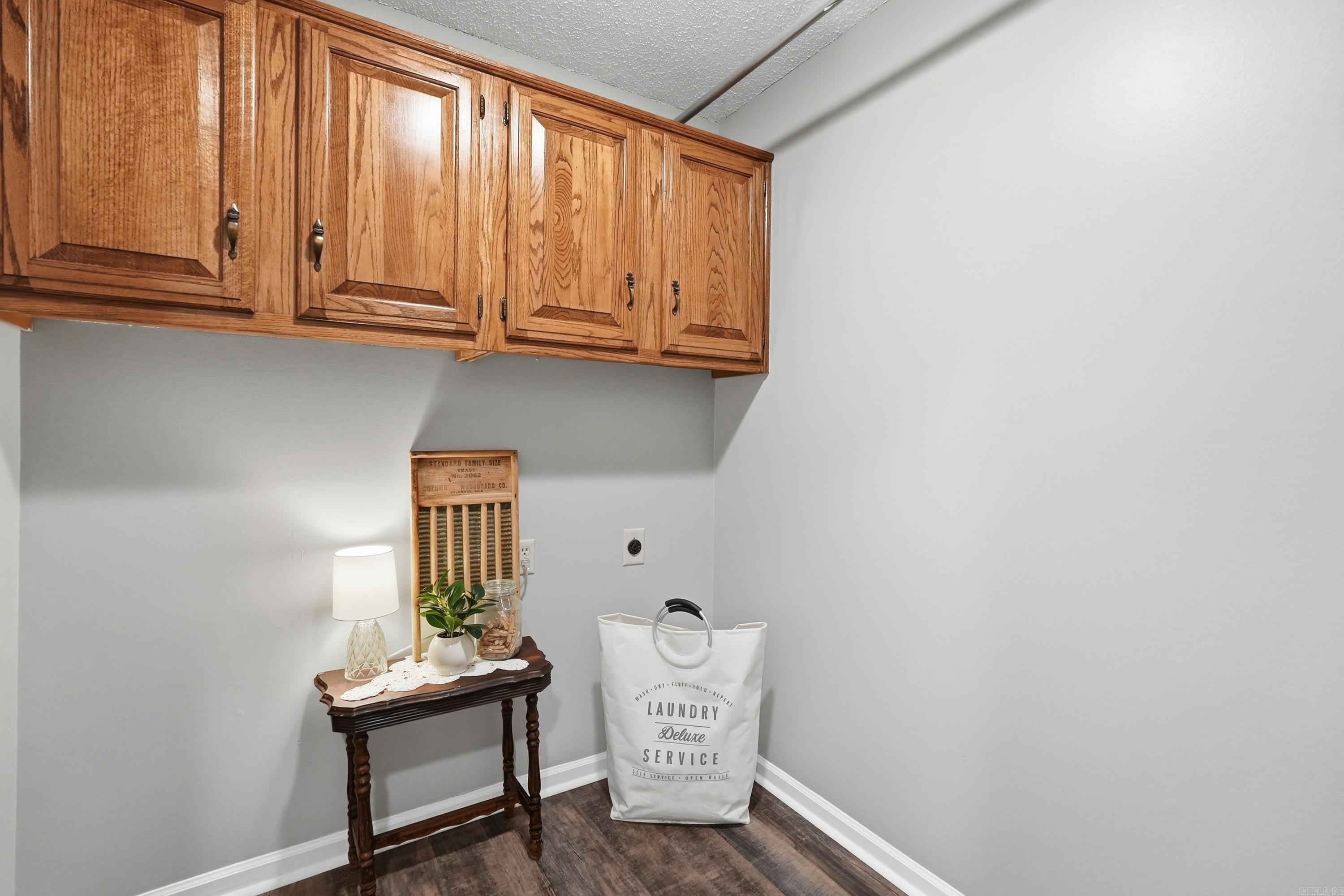 OVERBROOK - Residential