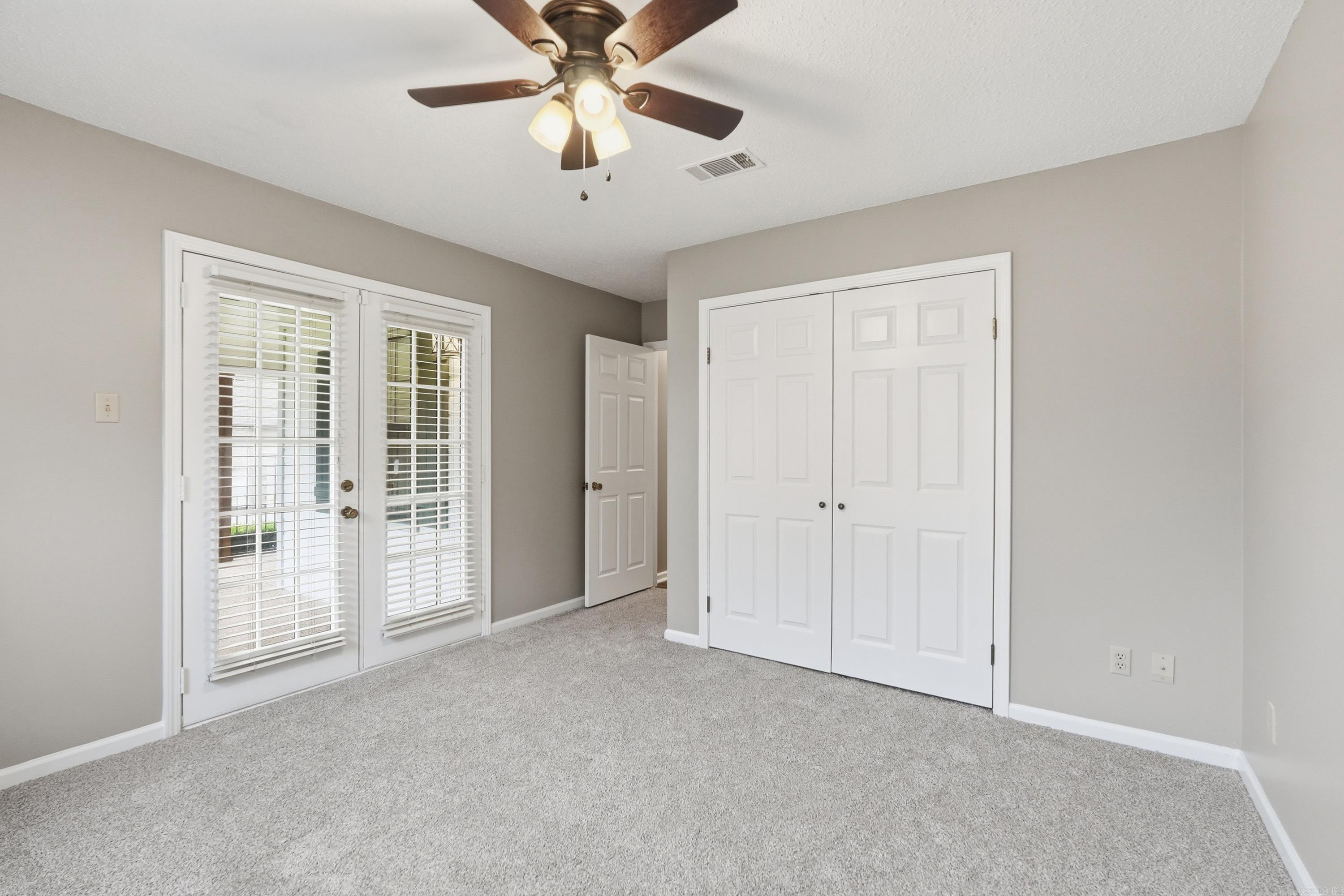 OVERBROOK - Residential