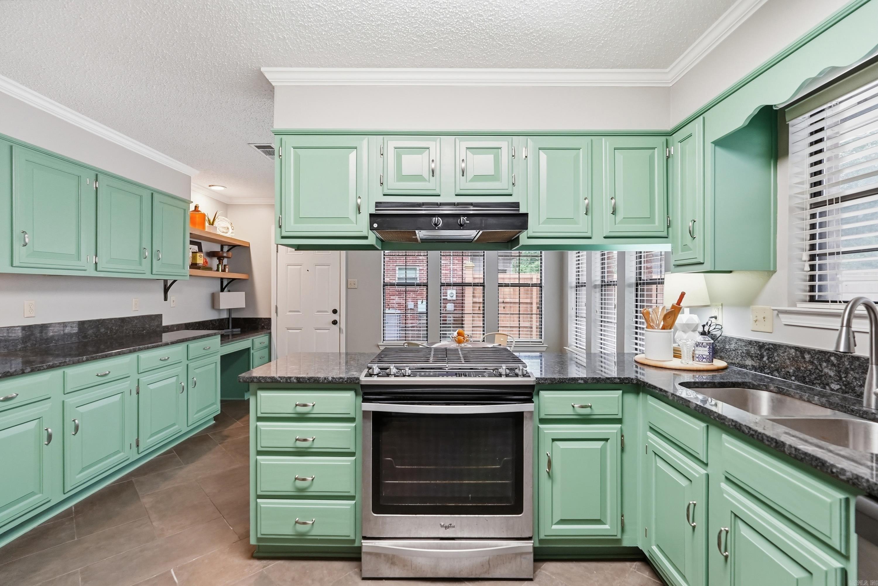 OVERBROOK - Residential