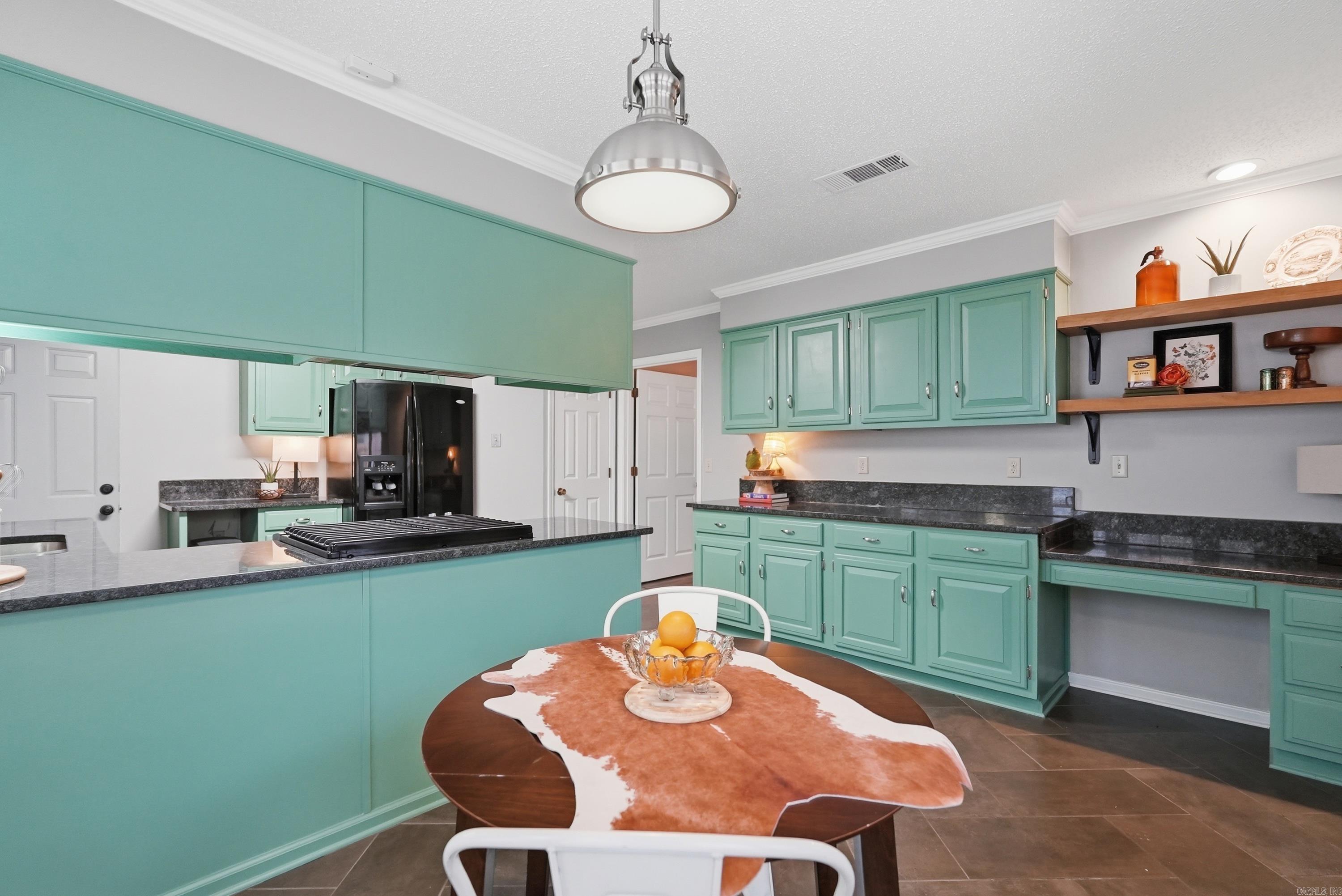 OVERBROOK - Residential