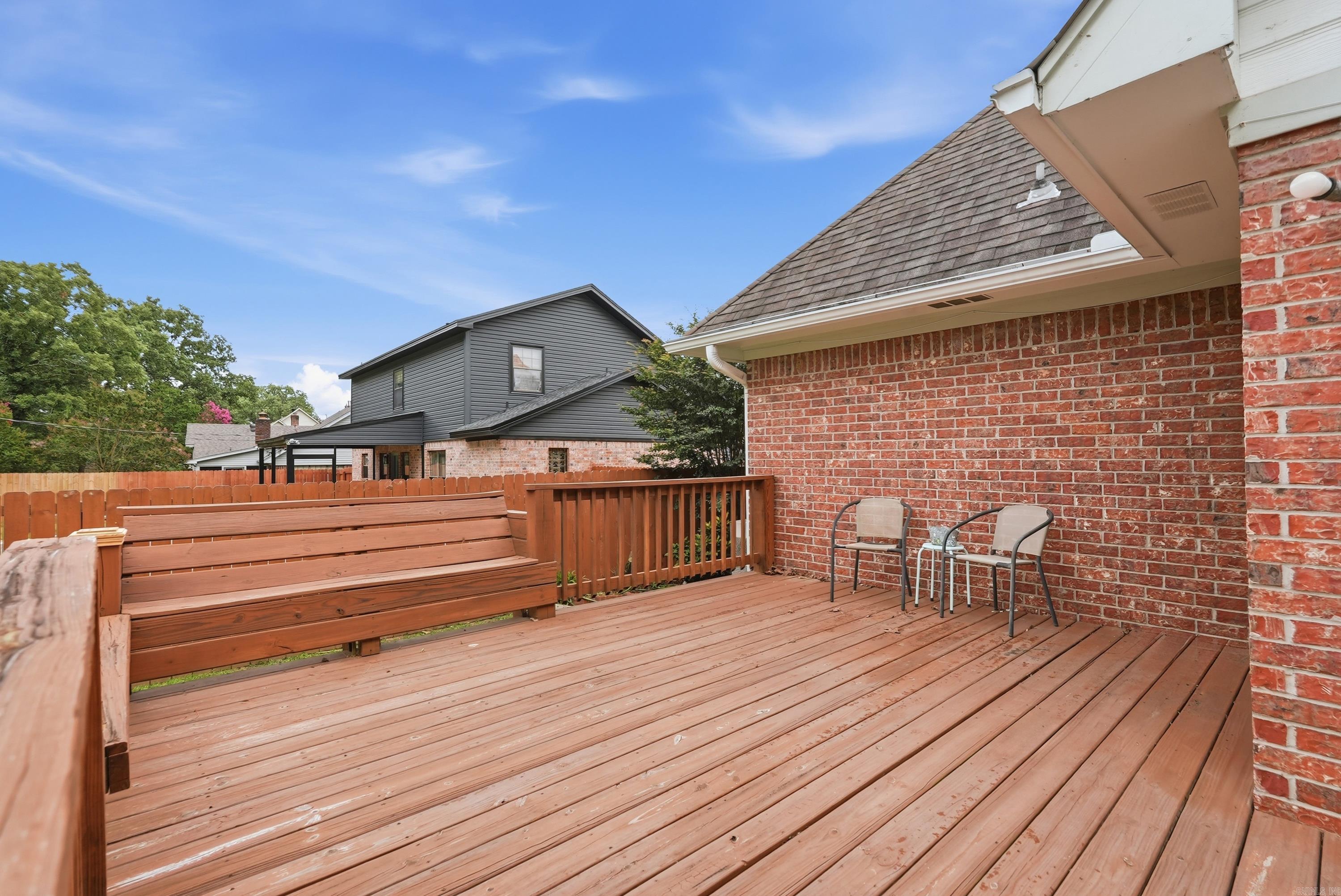 OVERBROOK - Residential