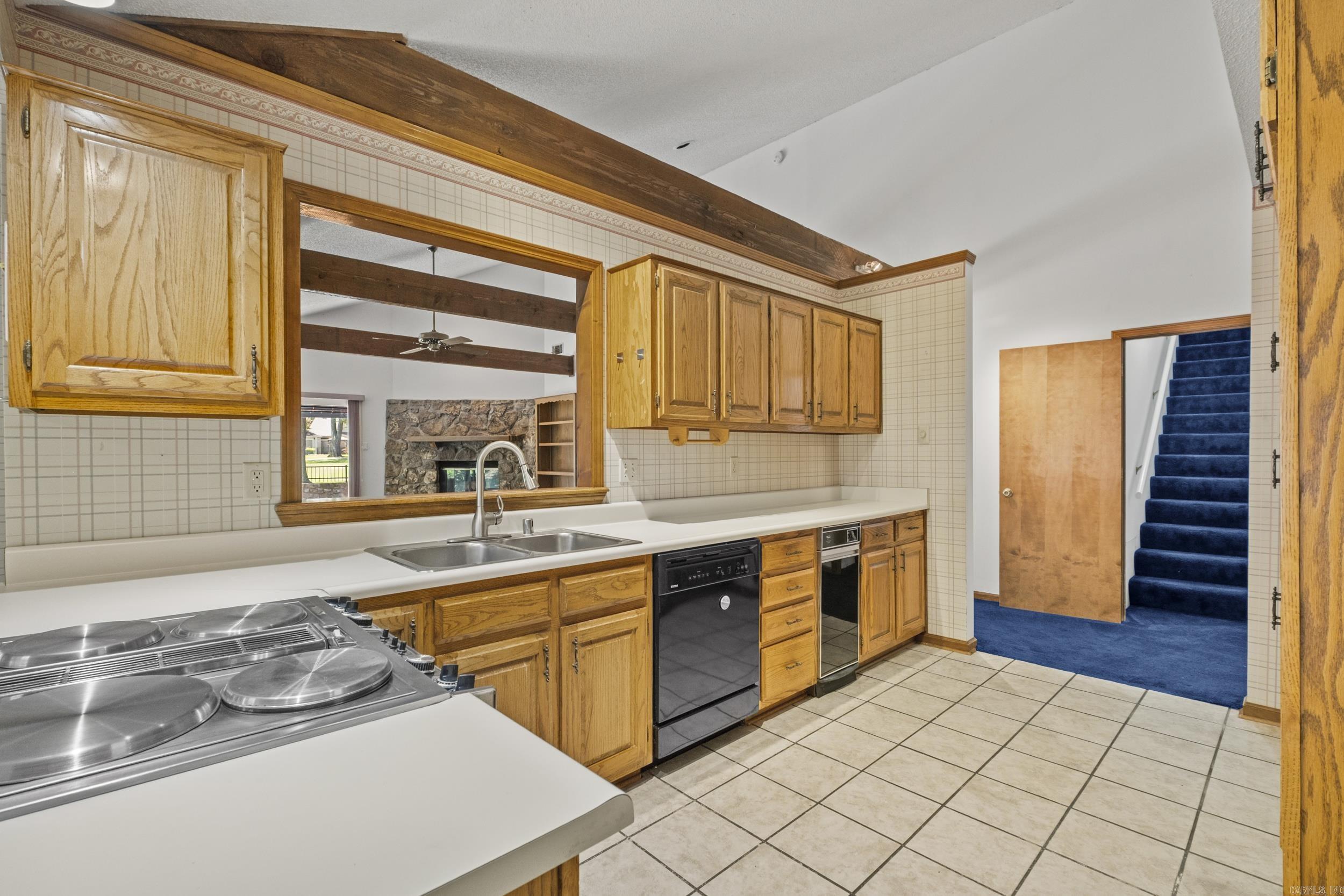 FIRST FAIRWAY ADDN - Residential