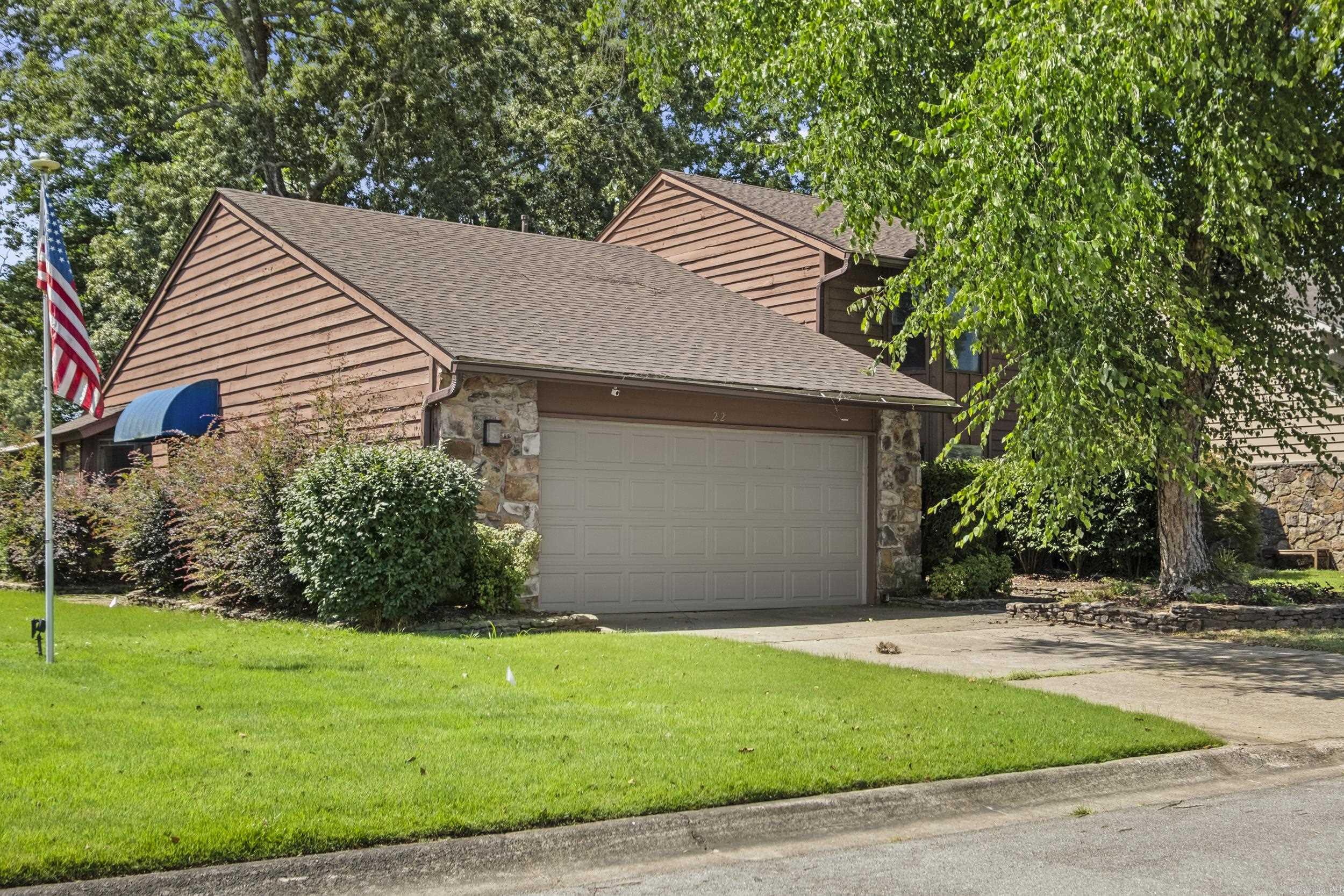 FIRST FAIRWAY ADDN - Residential