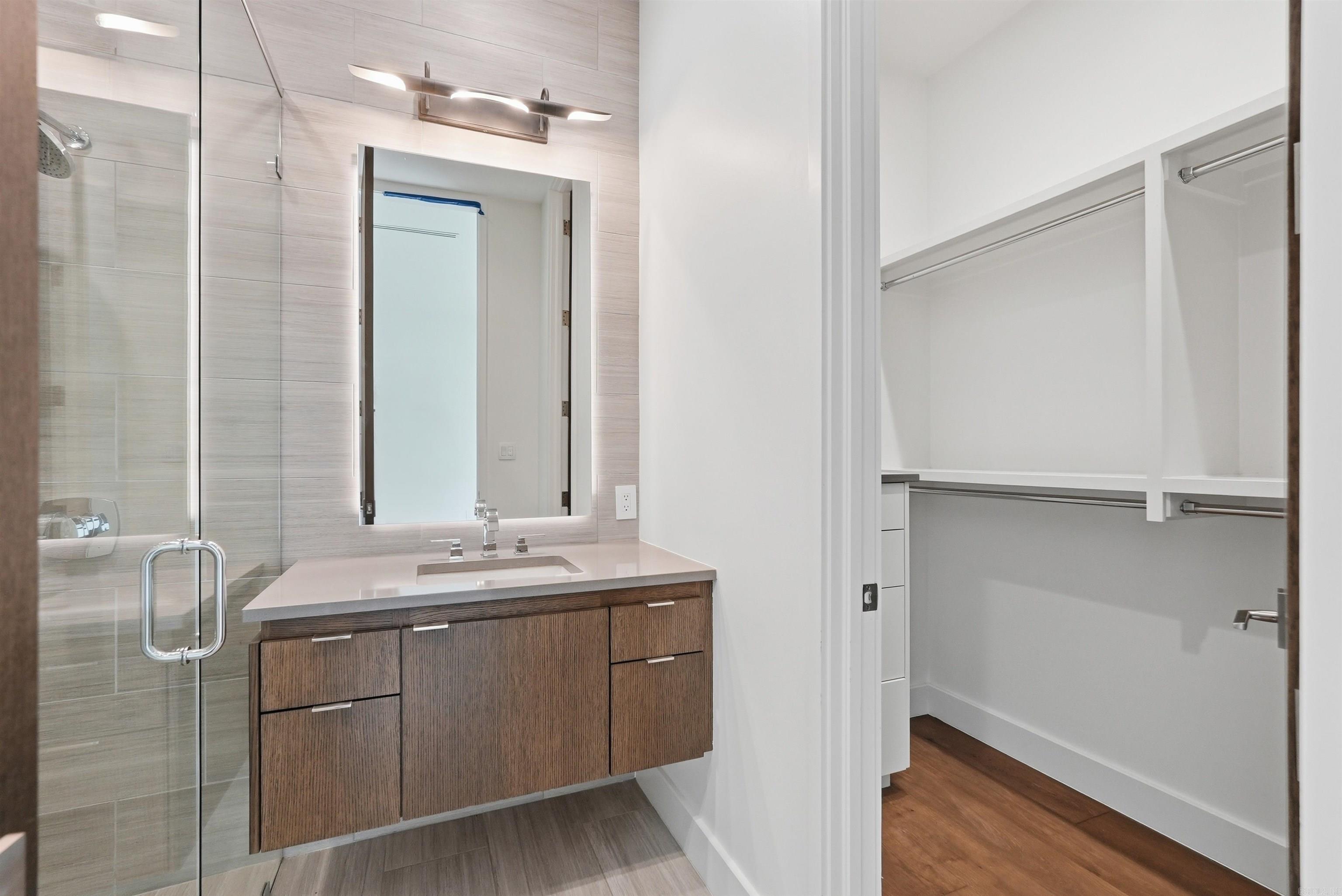 CHENAL VALLEY SOLOGNE CIRCLE - Residential