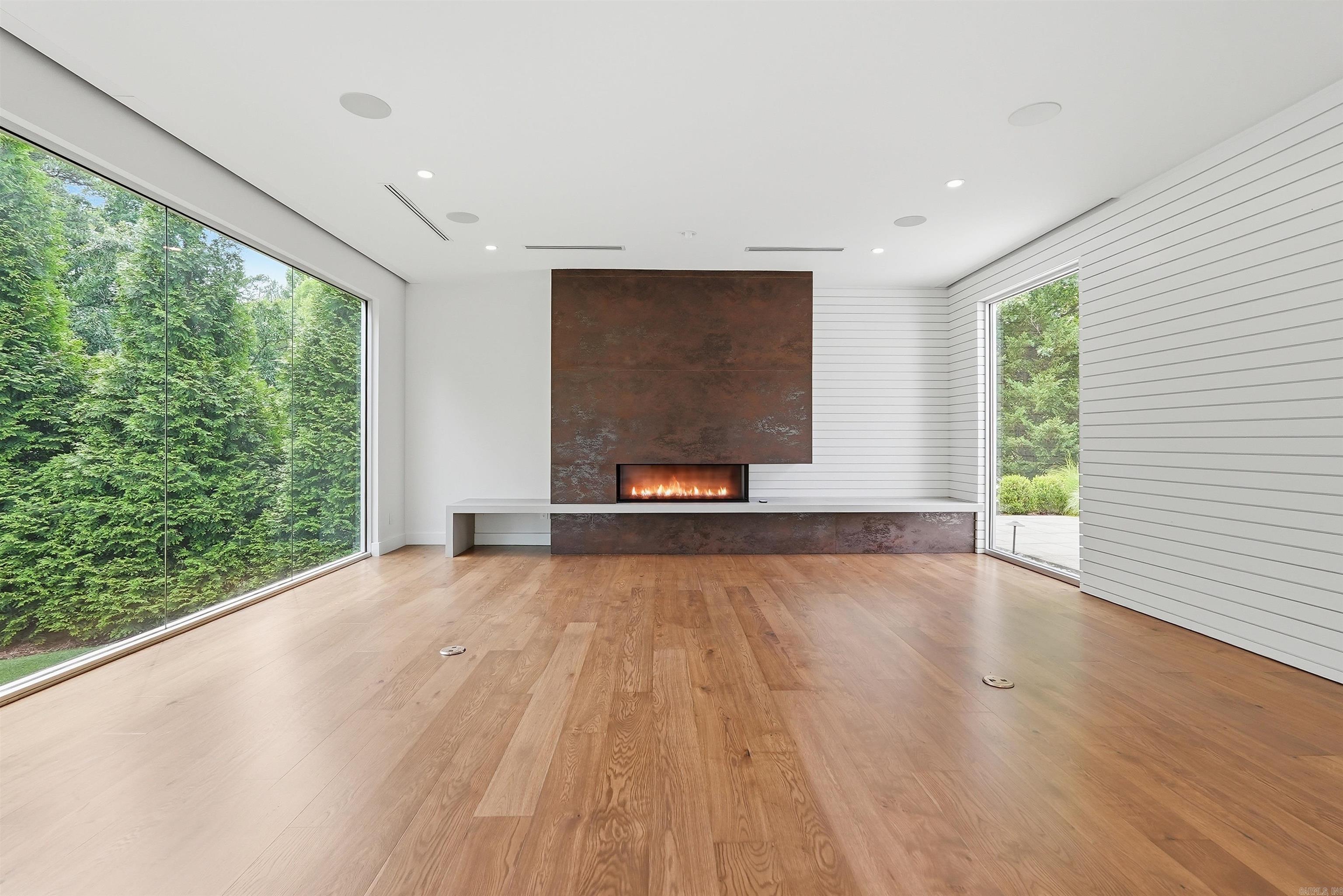 CHENAL VALLEY SOLOGNE CIRCLE - Residential