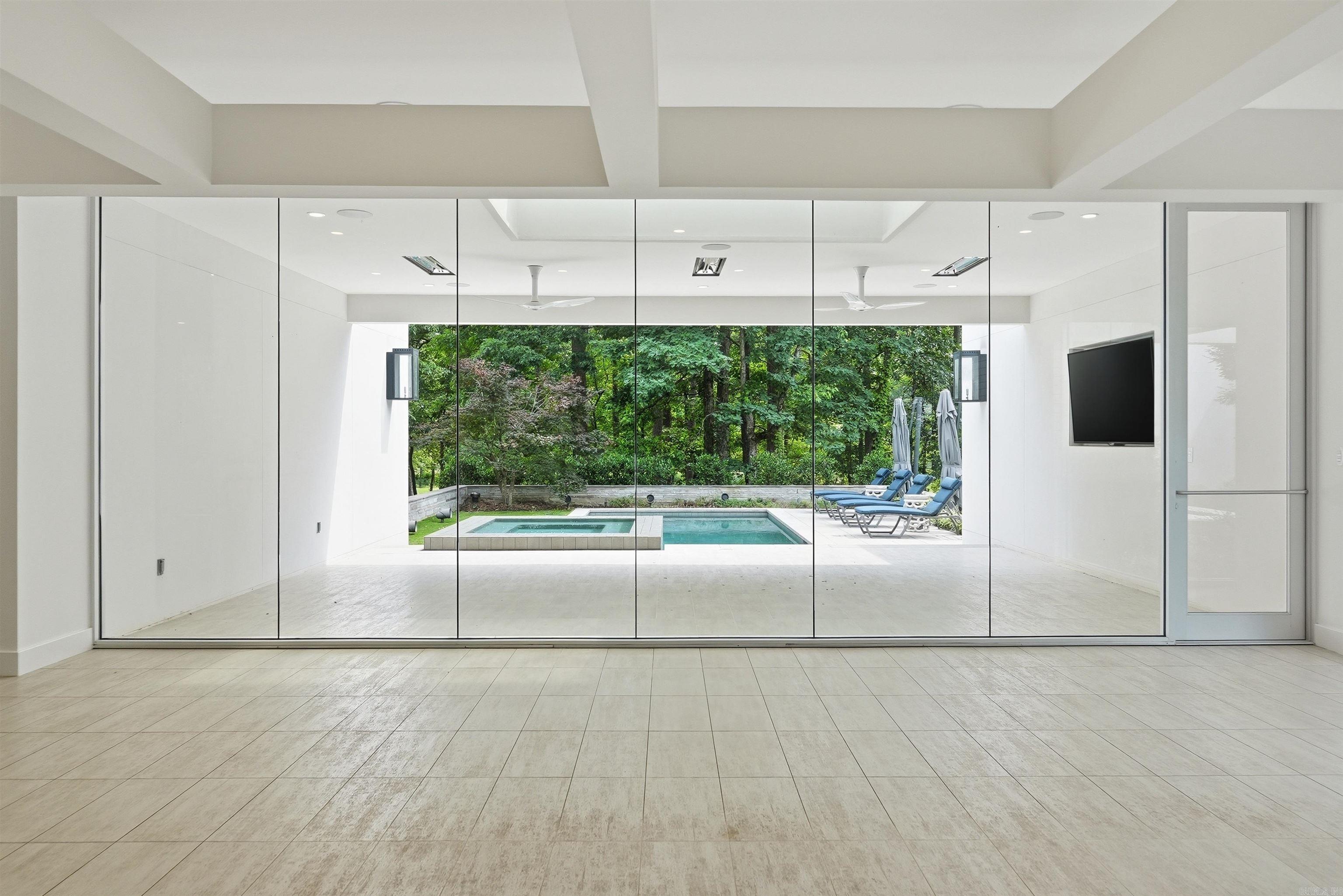 CHENAL VALLEY SOLOGNE CIRCLE - Residential