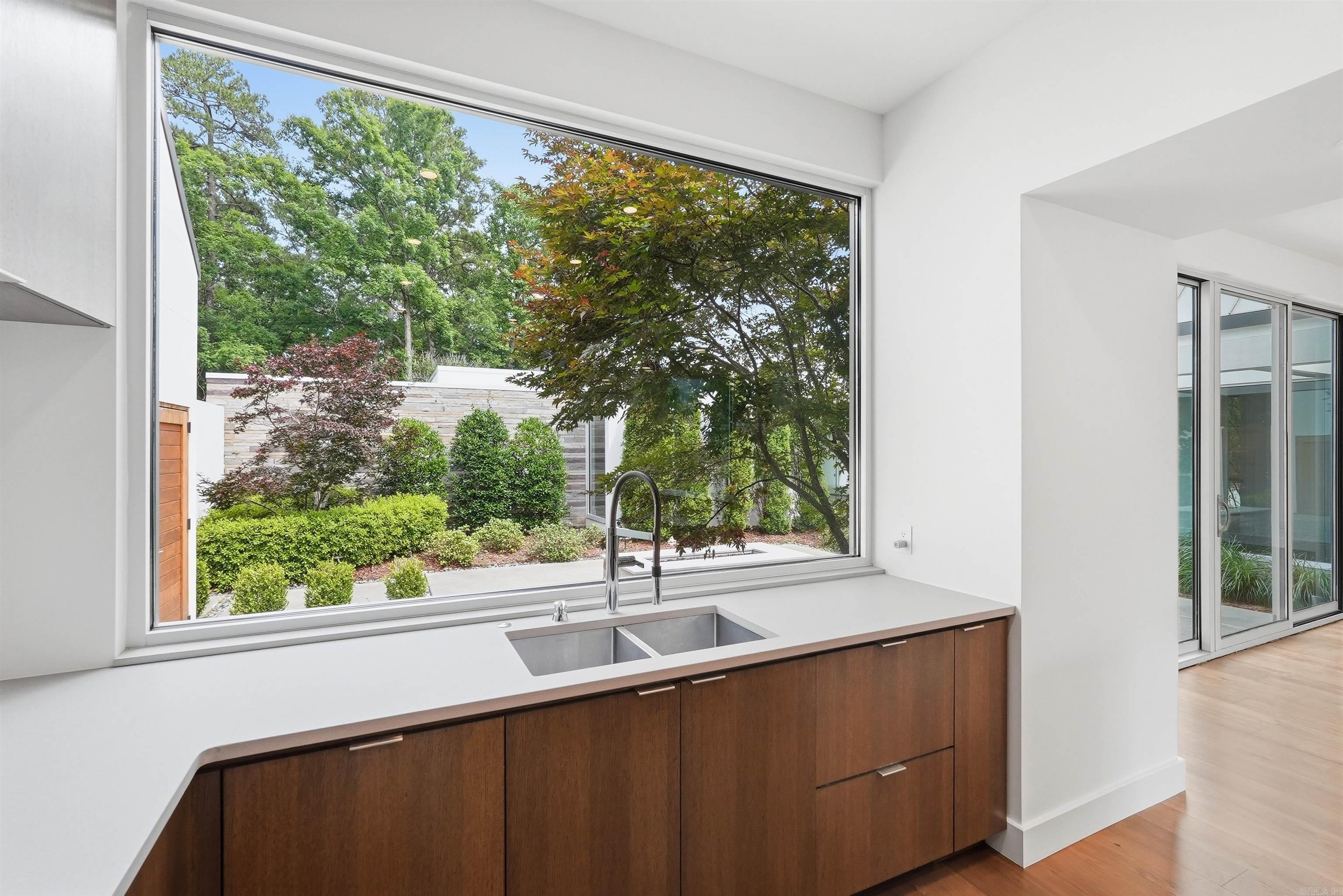 CHENAL VALLEY SOLOGNE CIRCLE - Residential