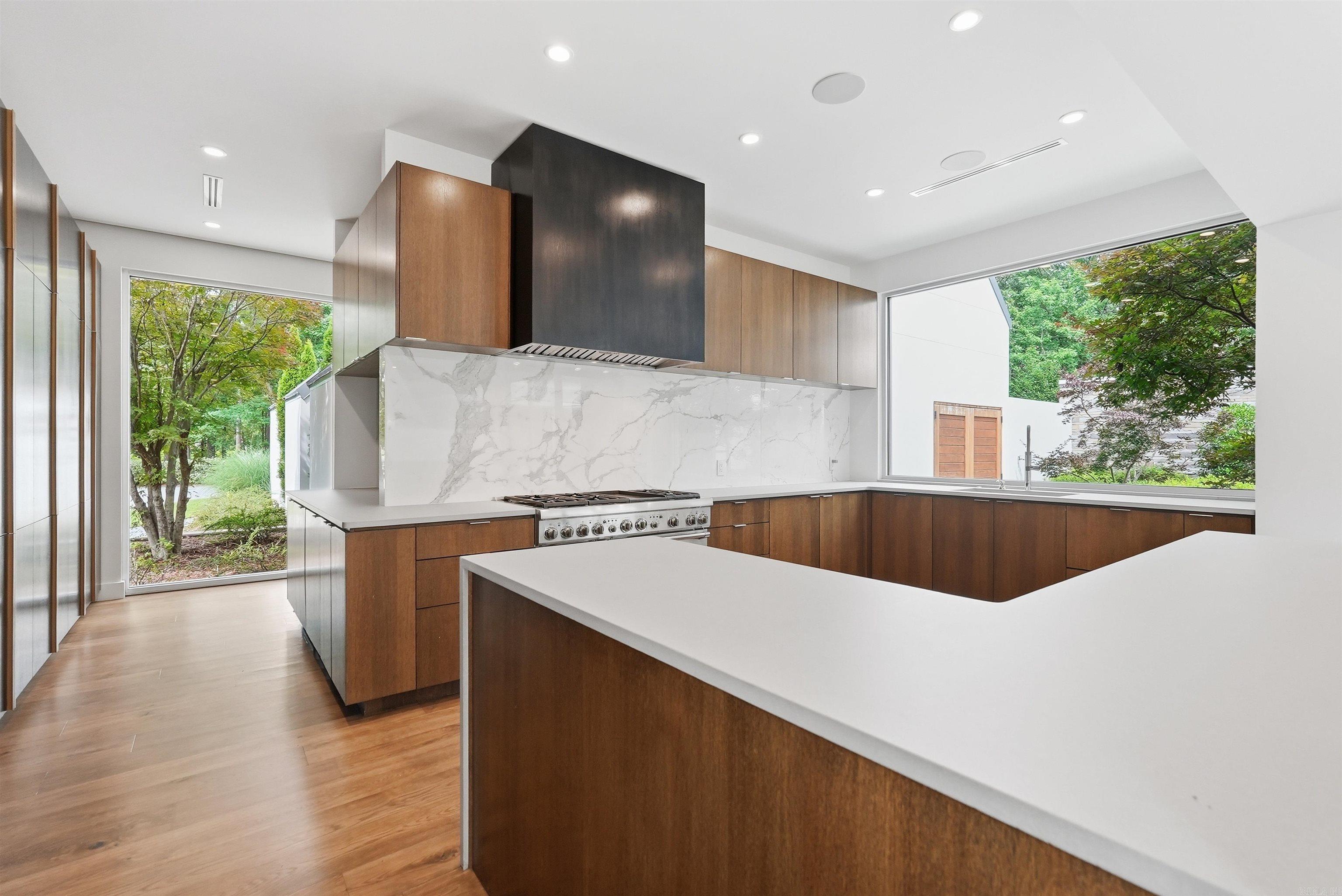 CHENAL VALLEY SOLOGNE CIRCLE - Residential