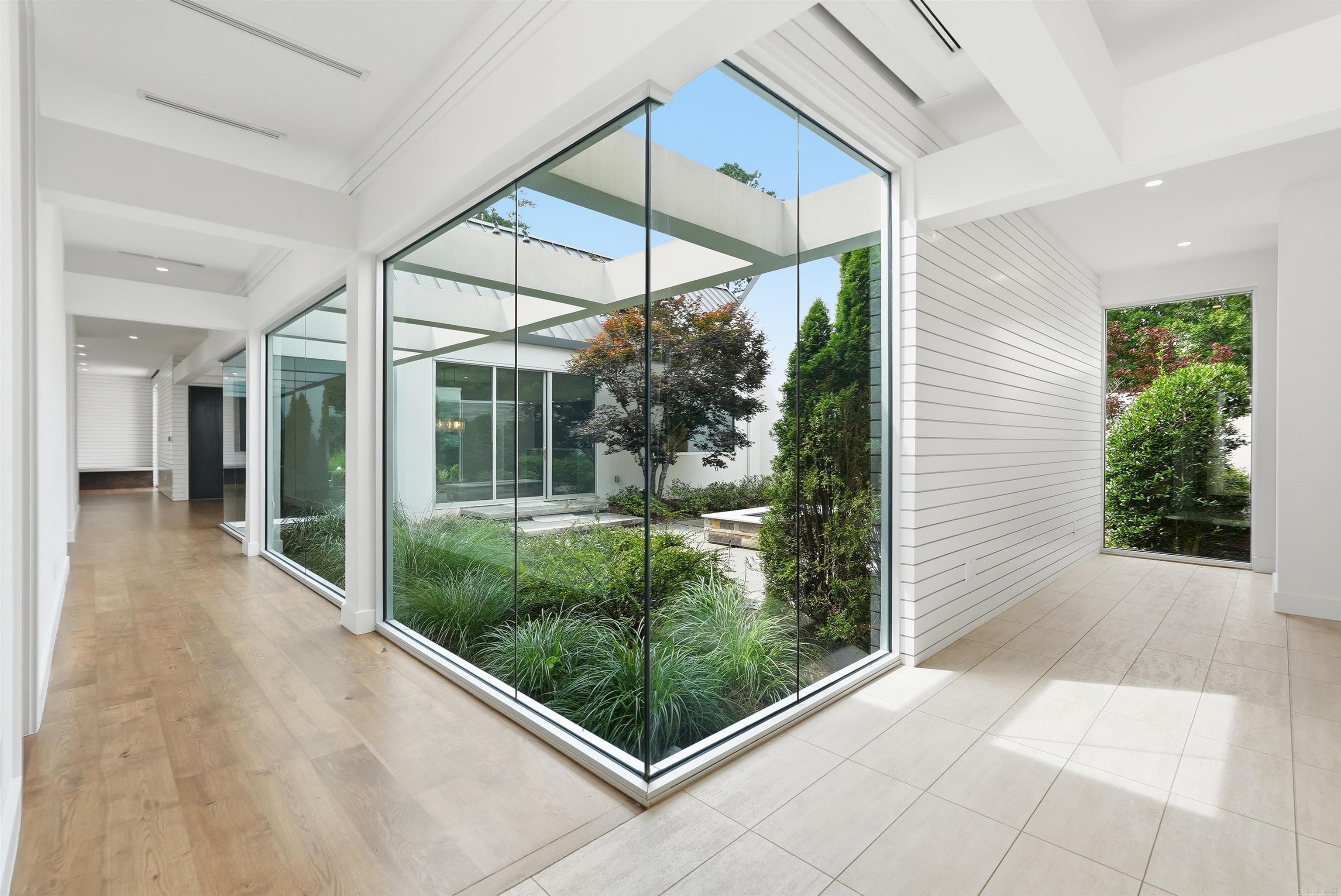CHENAL VALLEY SOLOGNE CIRCLE - Residential