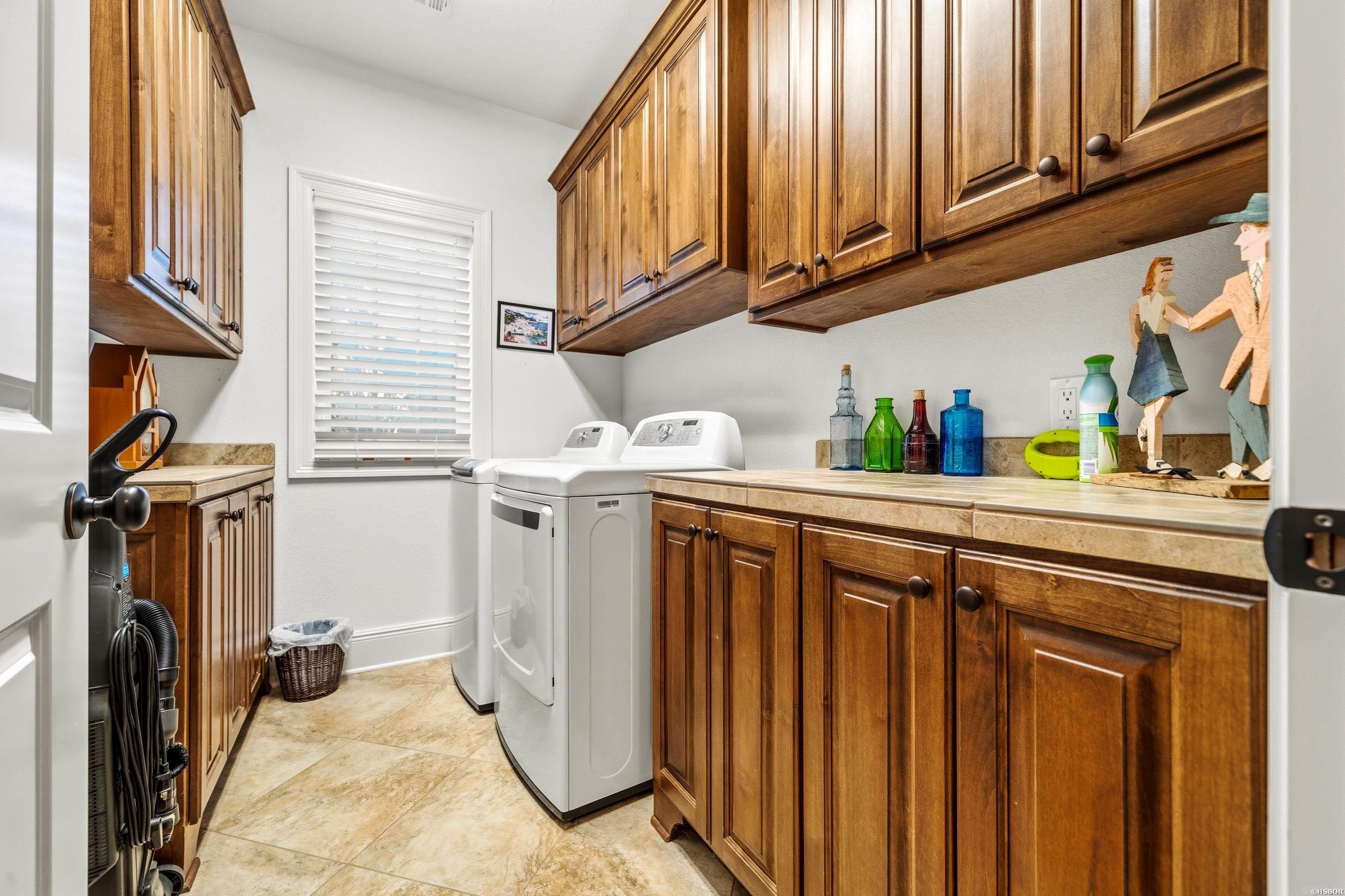 Fairway Landing - Residential