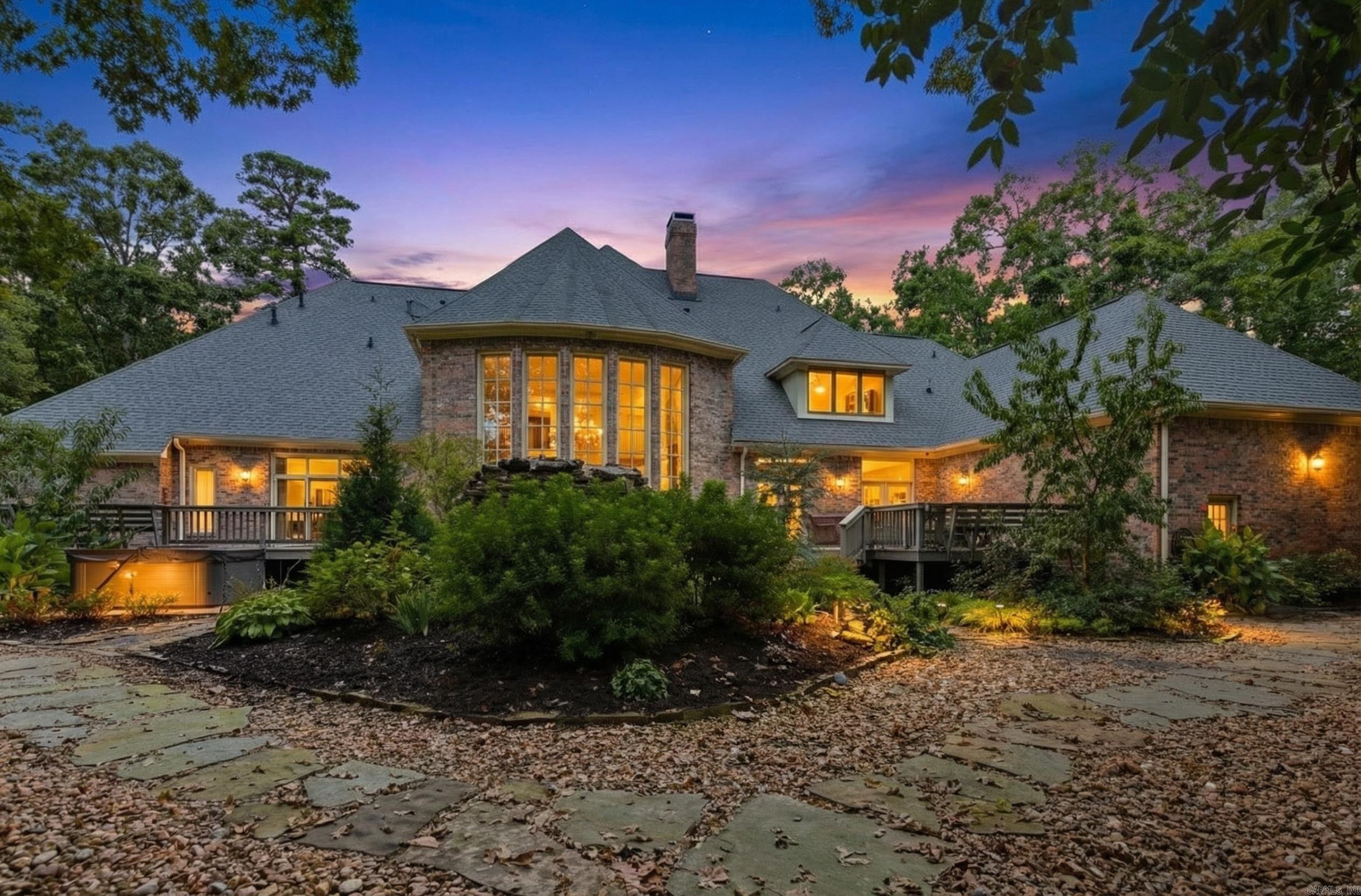 CHENAL VALLEY CHENAL CIRCLE - Residential