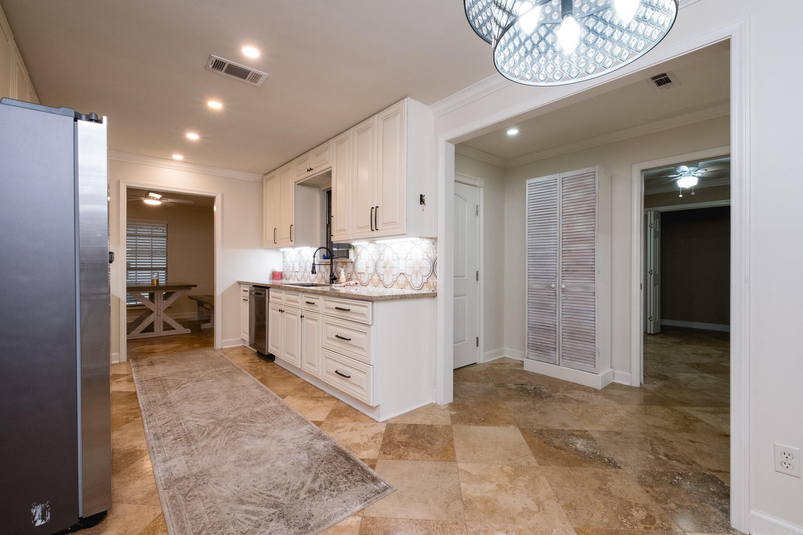 WALNUT VALLEY - Residential