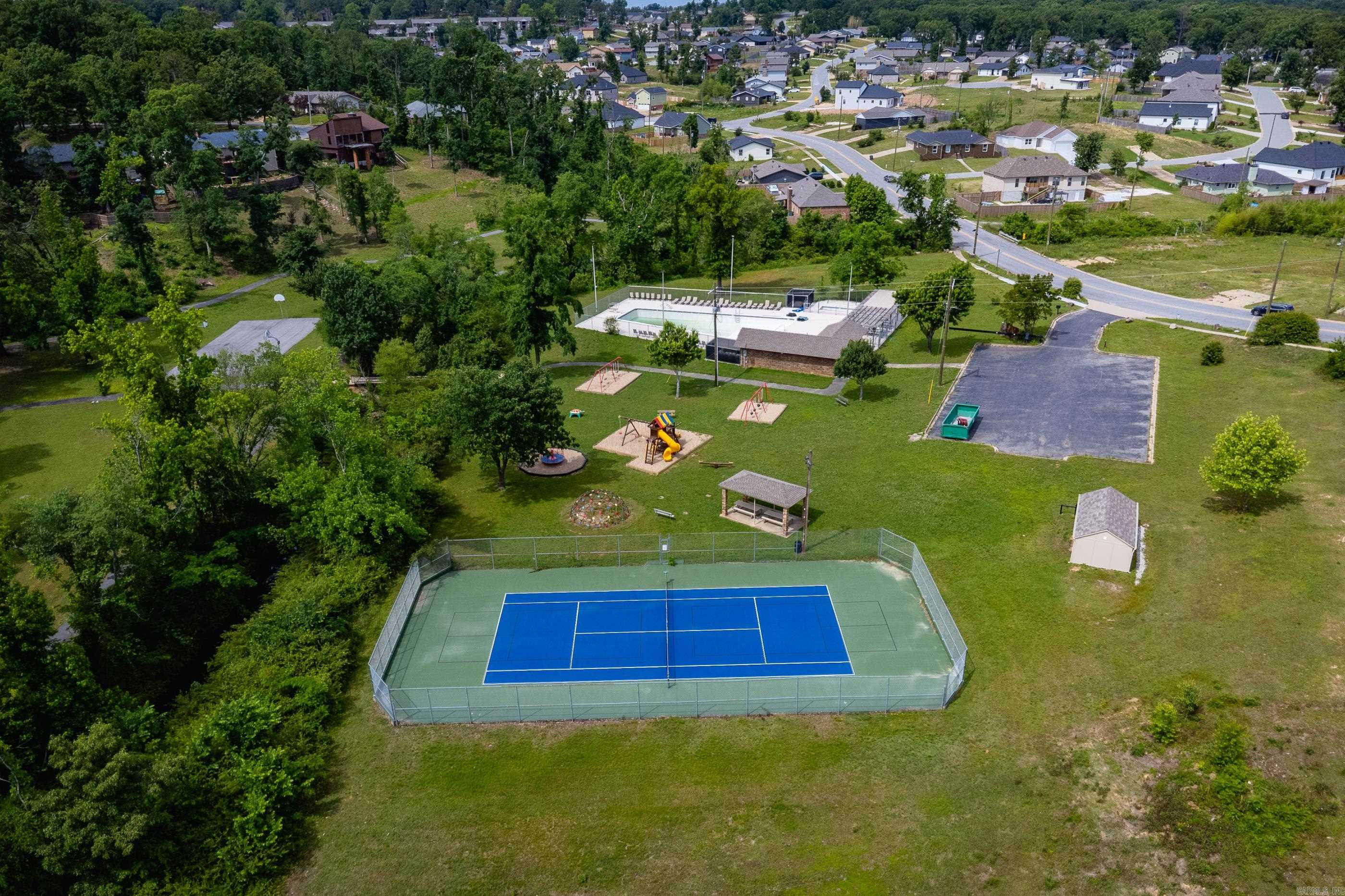 WALNUT VALLEY - Residential