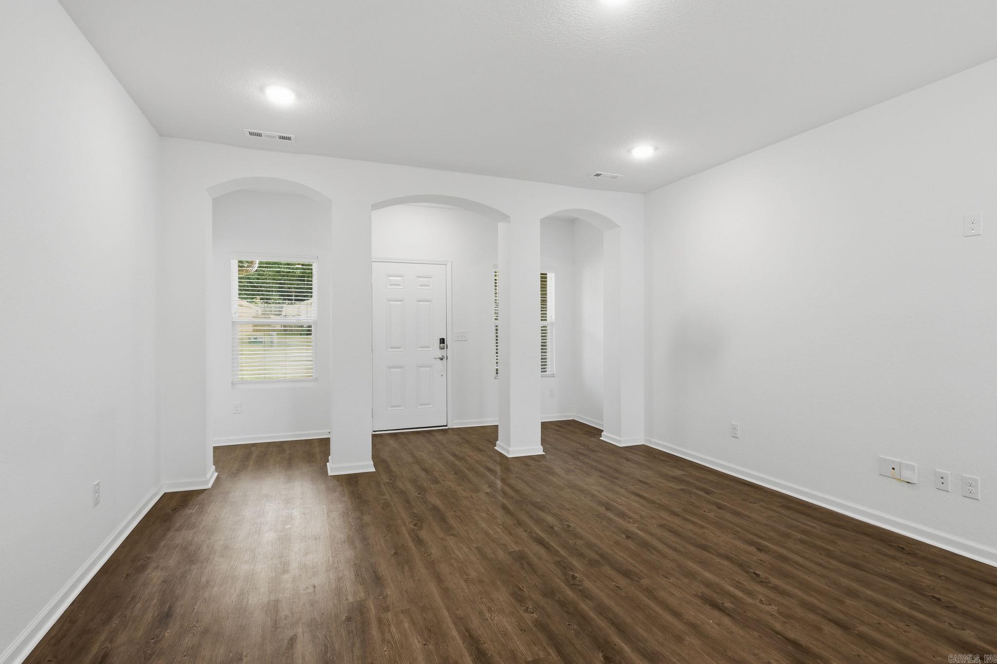 MUSEUM MEADOWS - Residential