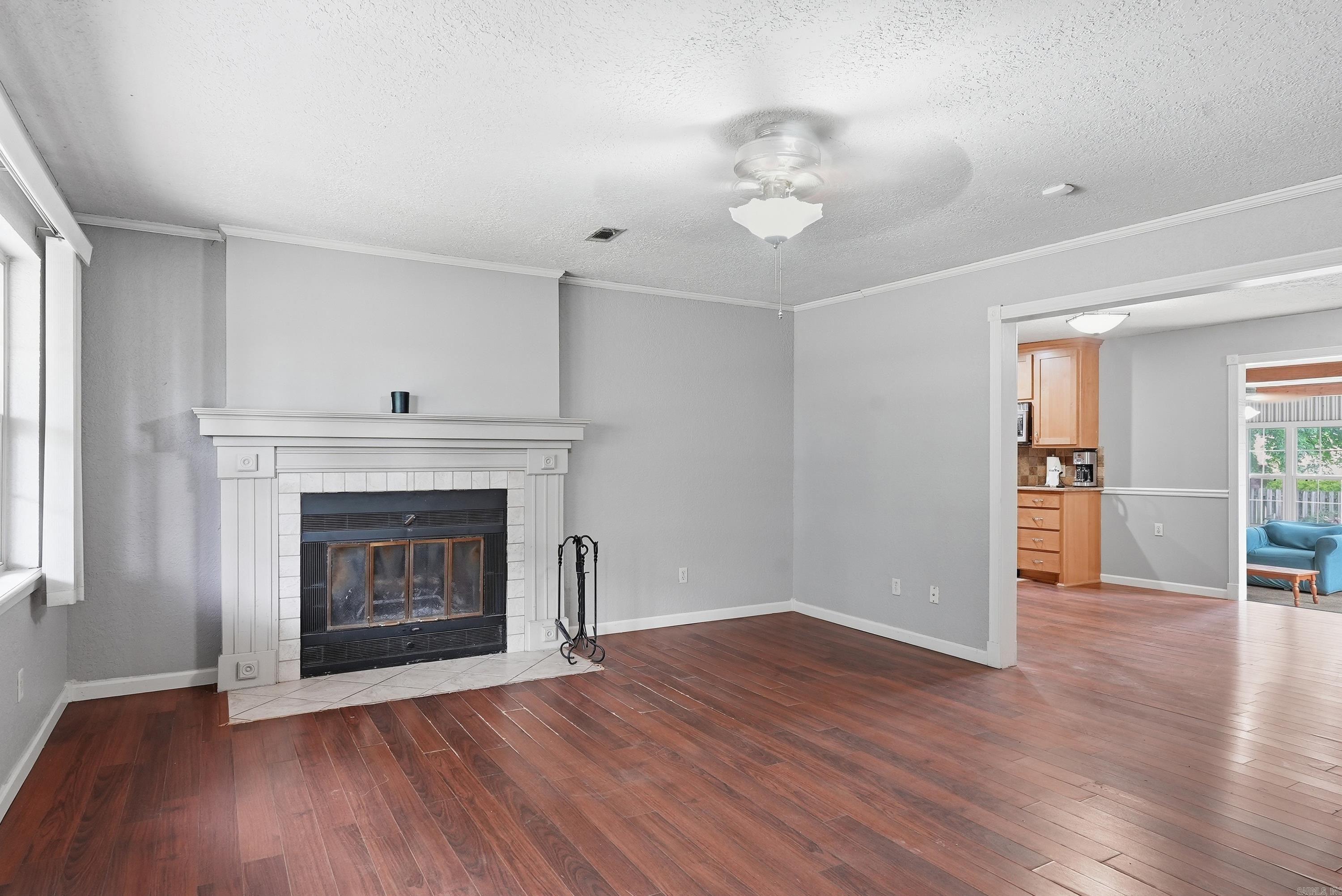 BROADVIEW TERRACE - Residential