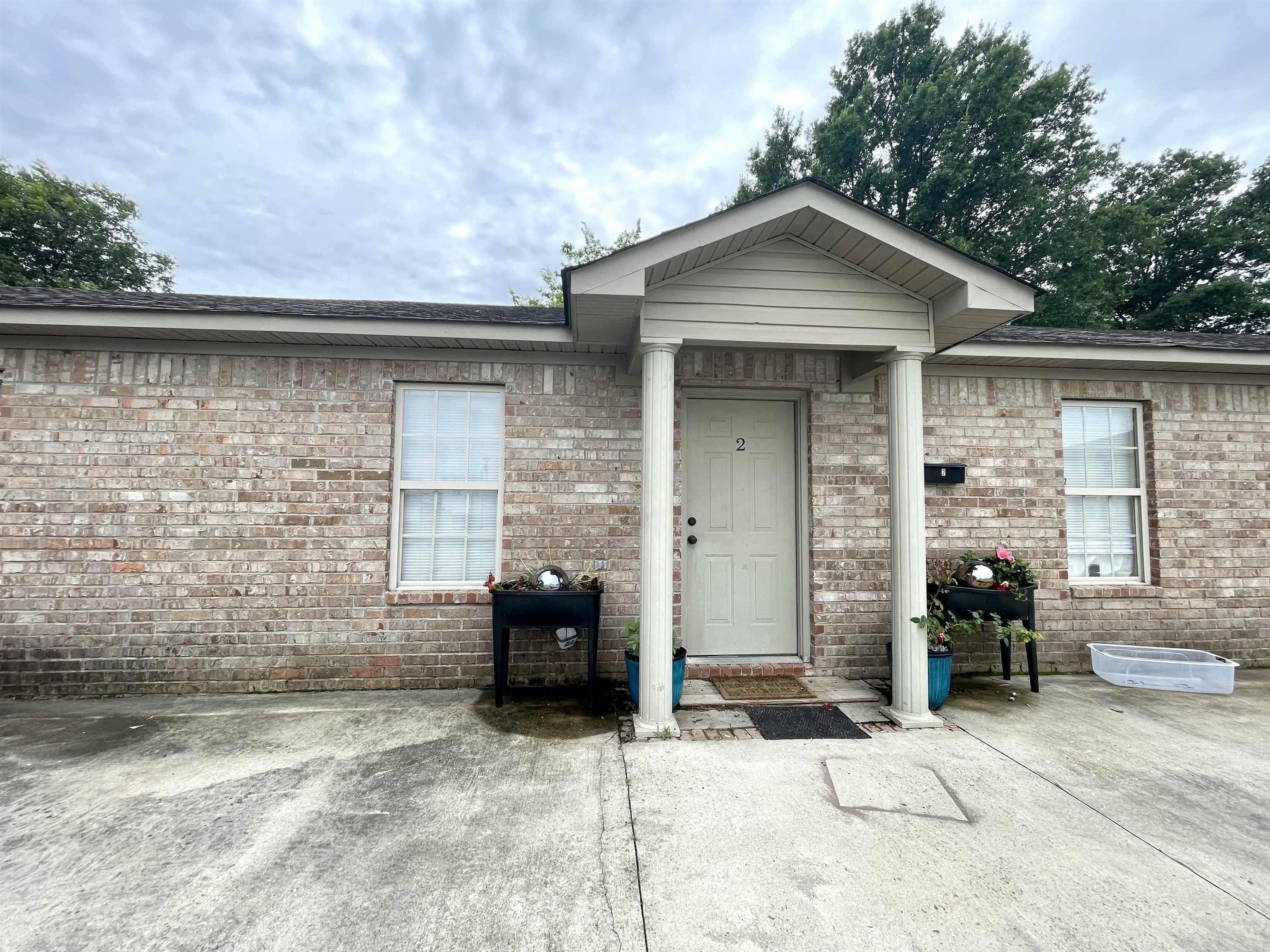 Cobb & Lee - Residential Income