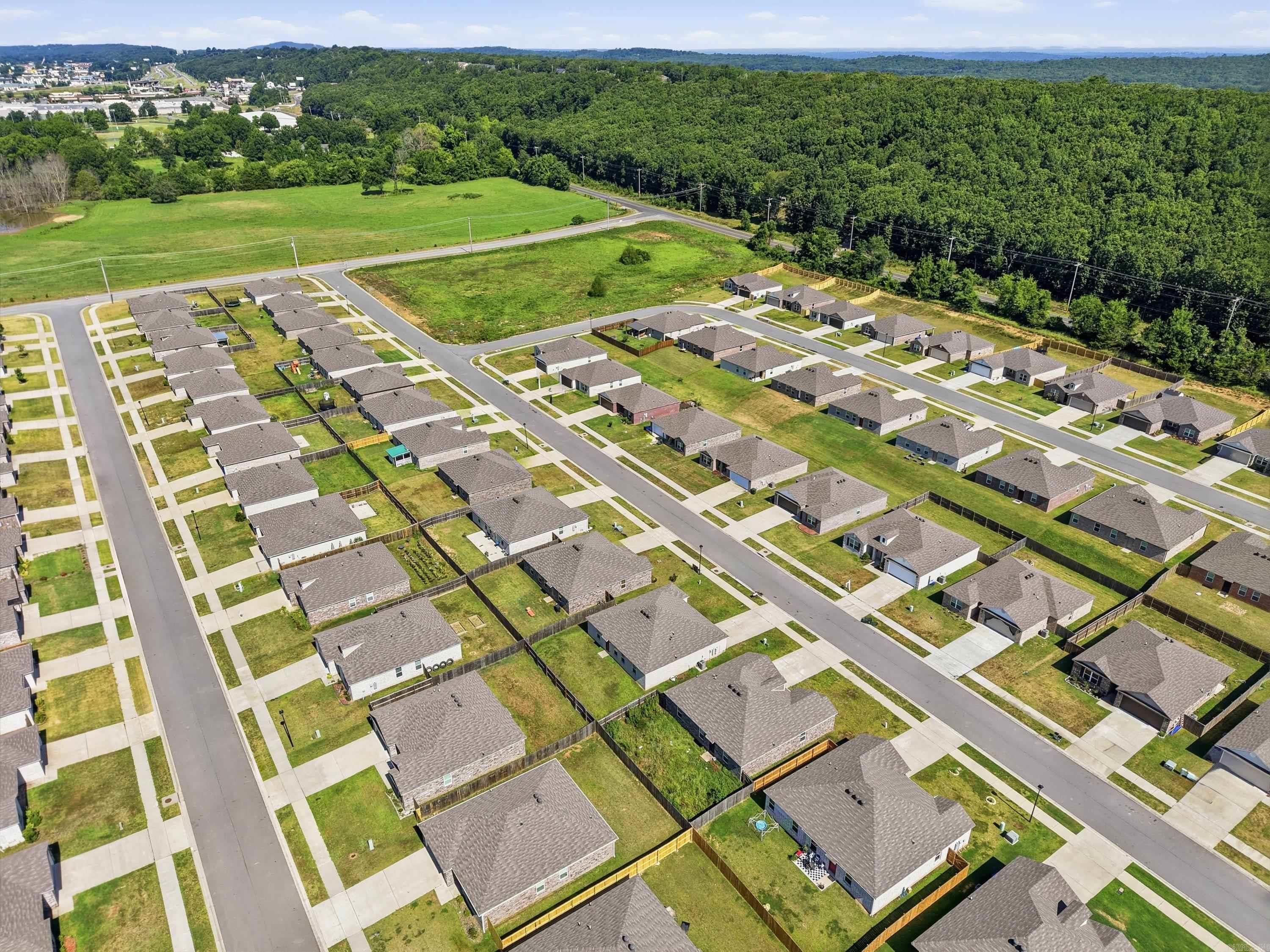 MUSEUM MEADOWS - Residential