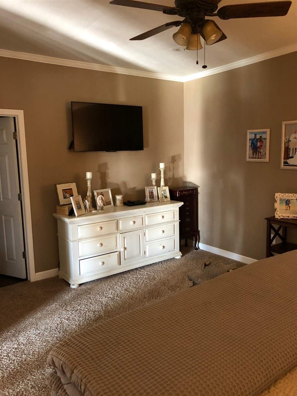 Dove Creek - Residential