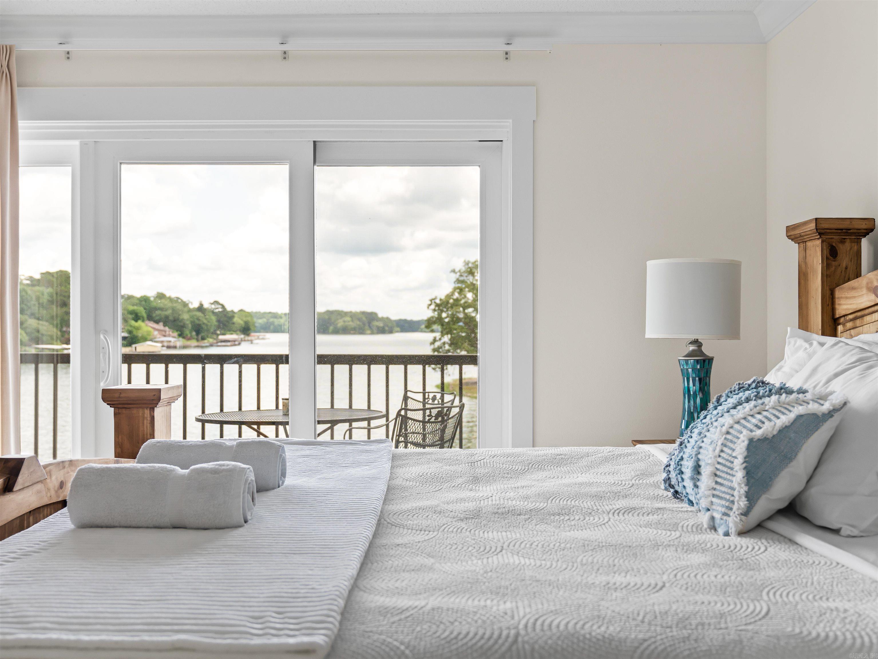 EMERALD ISLE HPR - Residential