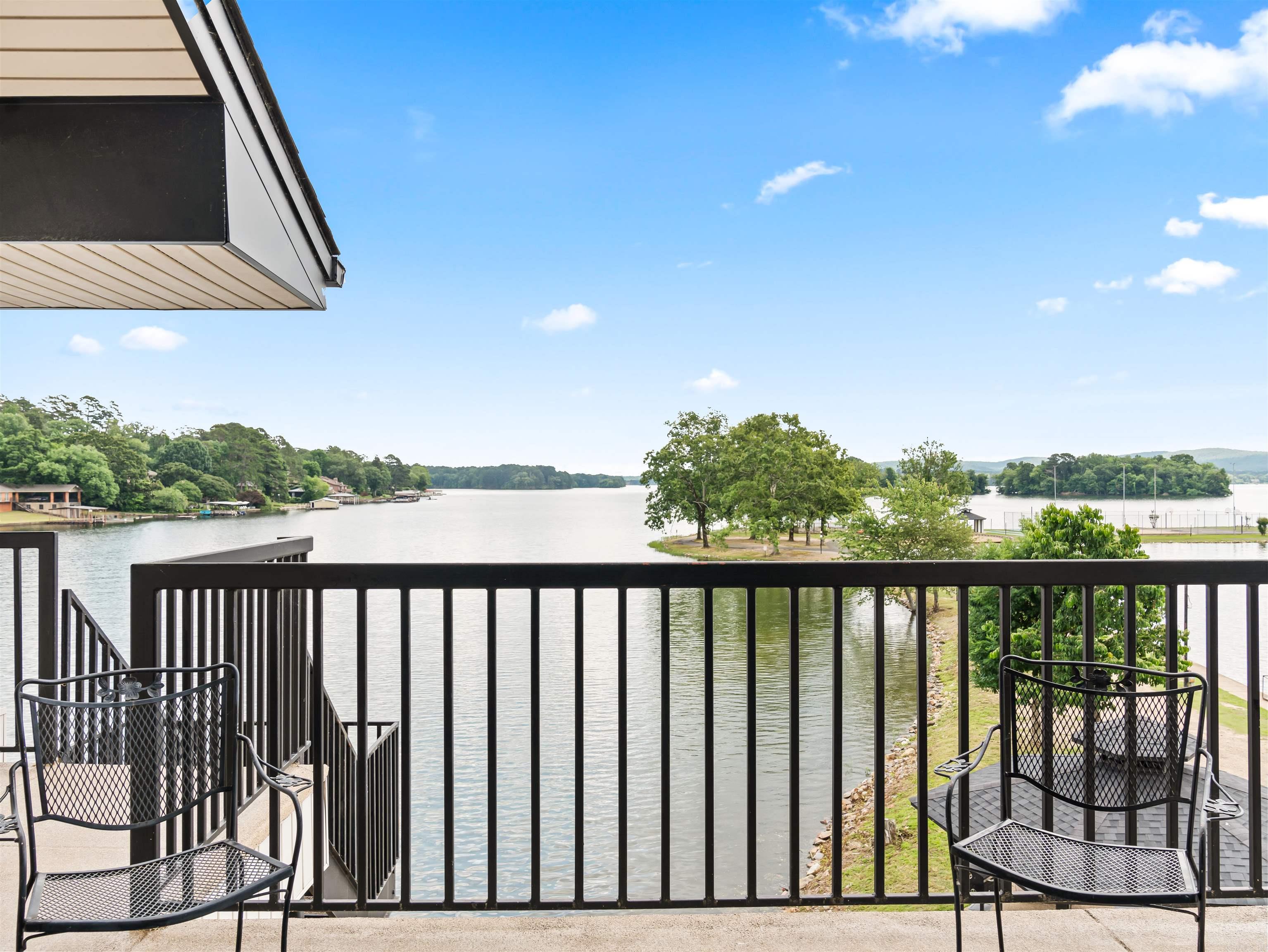 EMERALD ISLE HPR - Residential