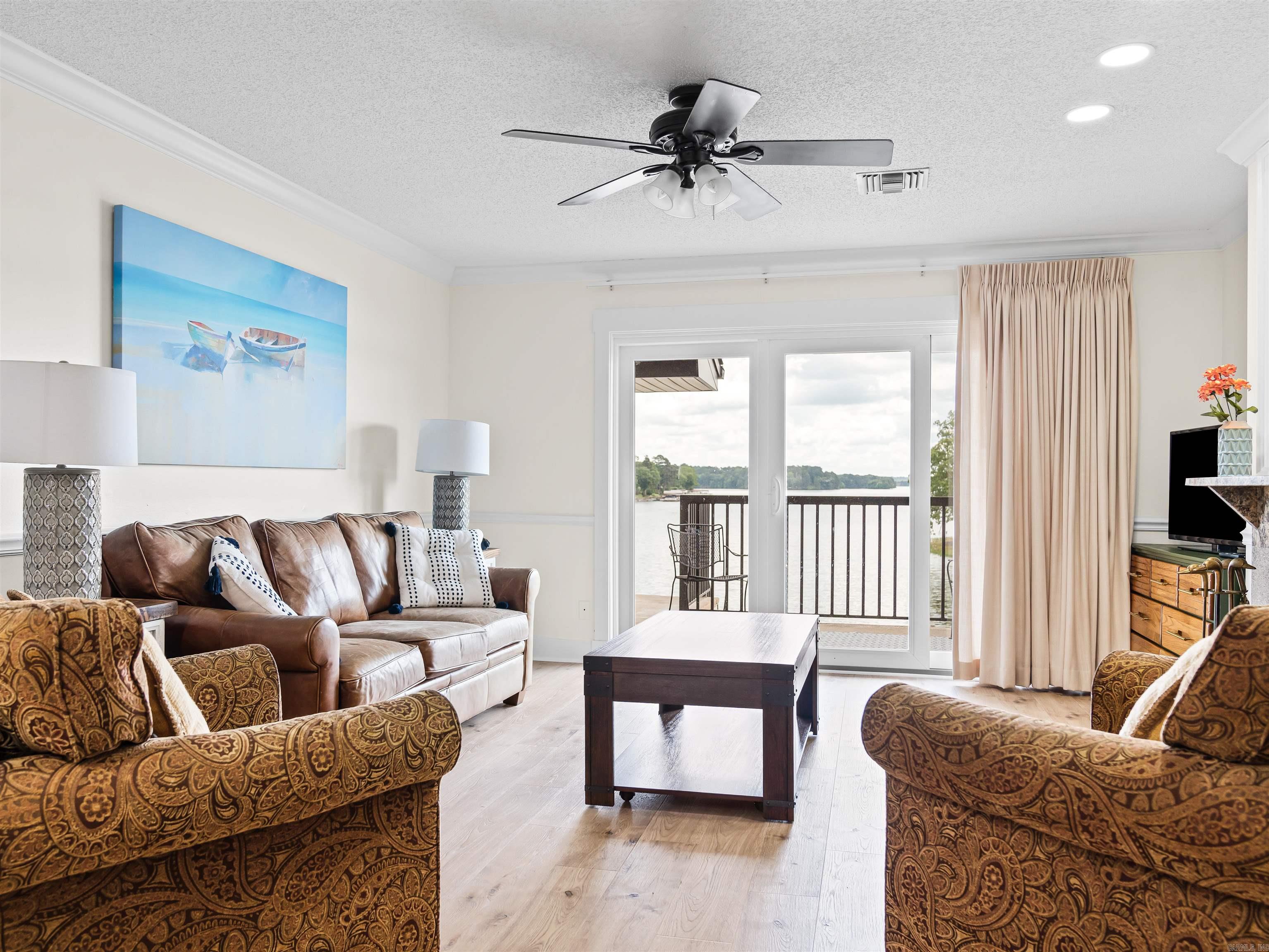 EMERALD ISLE HPR - Residential