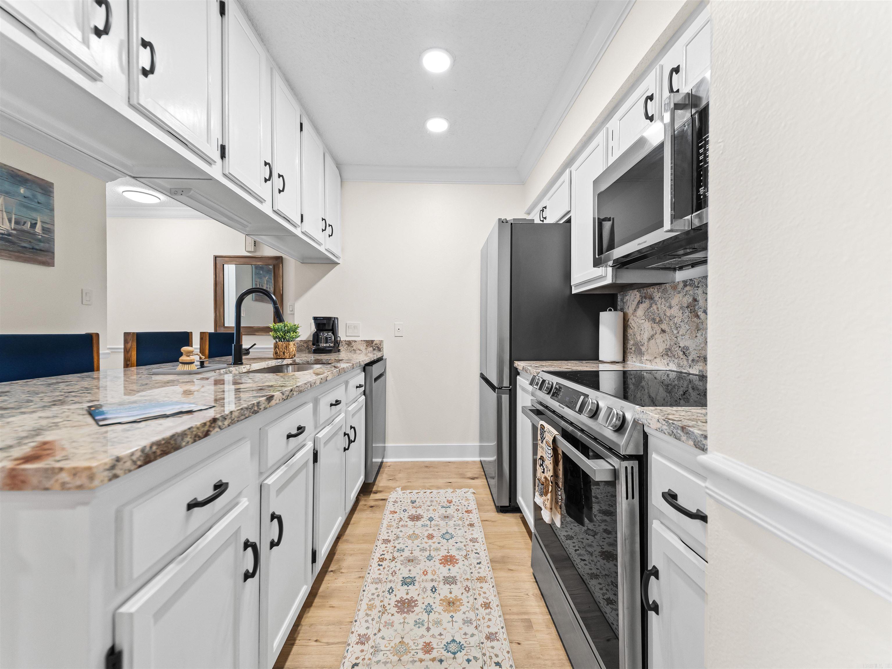 EMERALD ISLE HPR - Residential