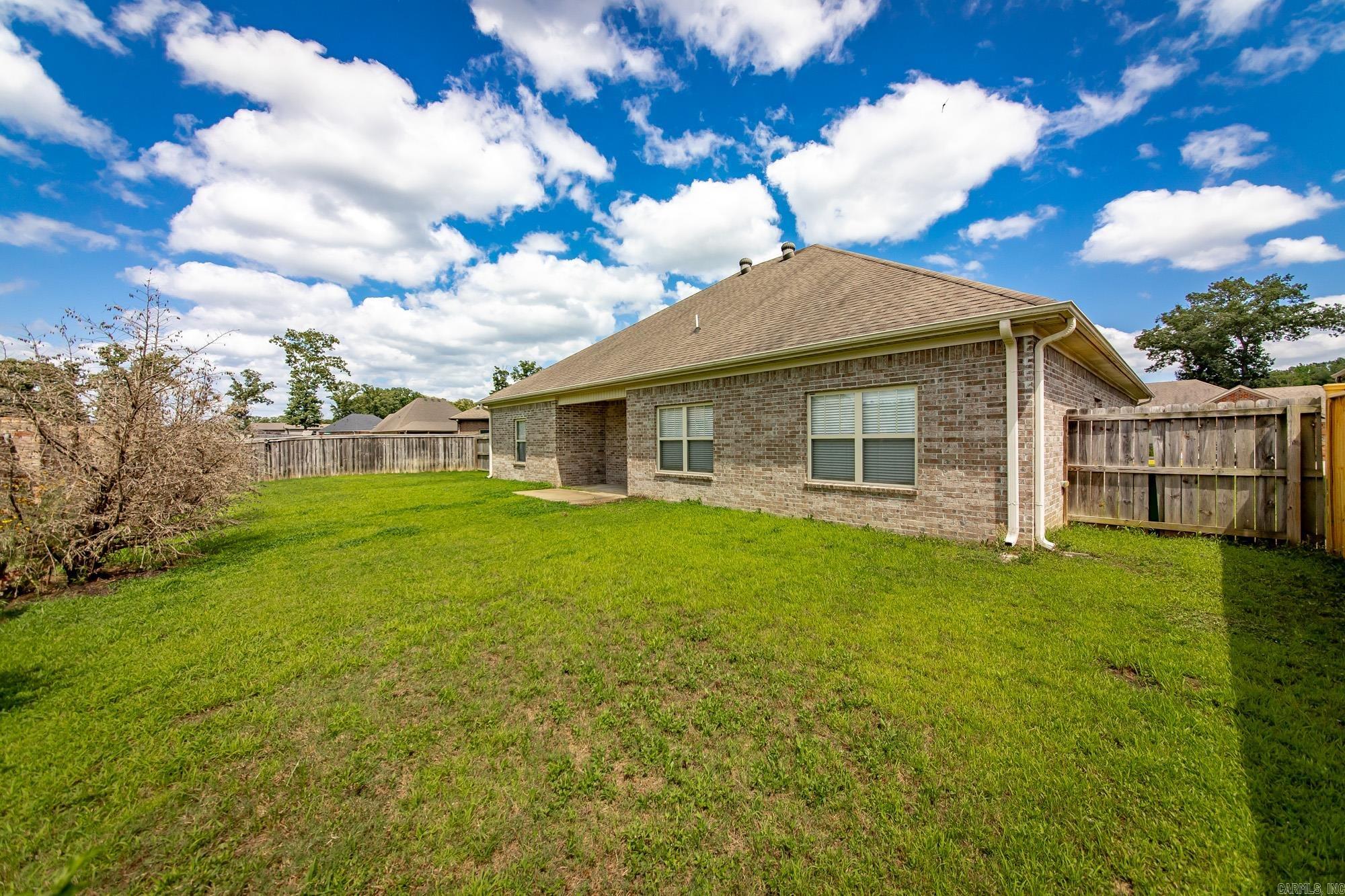 MILLERS GLENN - Residential