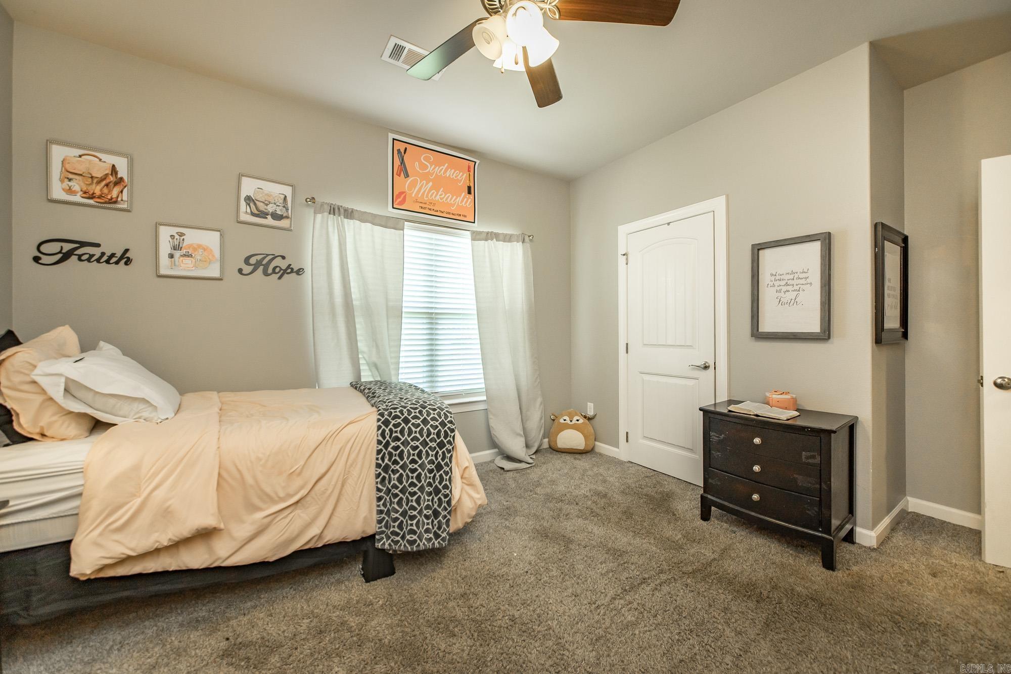 MILLERS GLENN - Residential