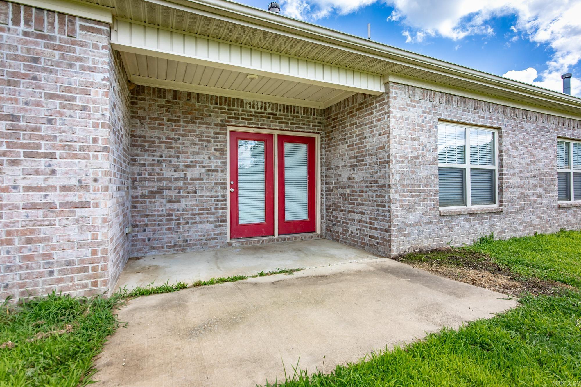 MILLERS GLENN - Residential