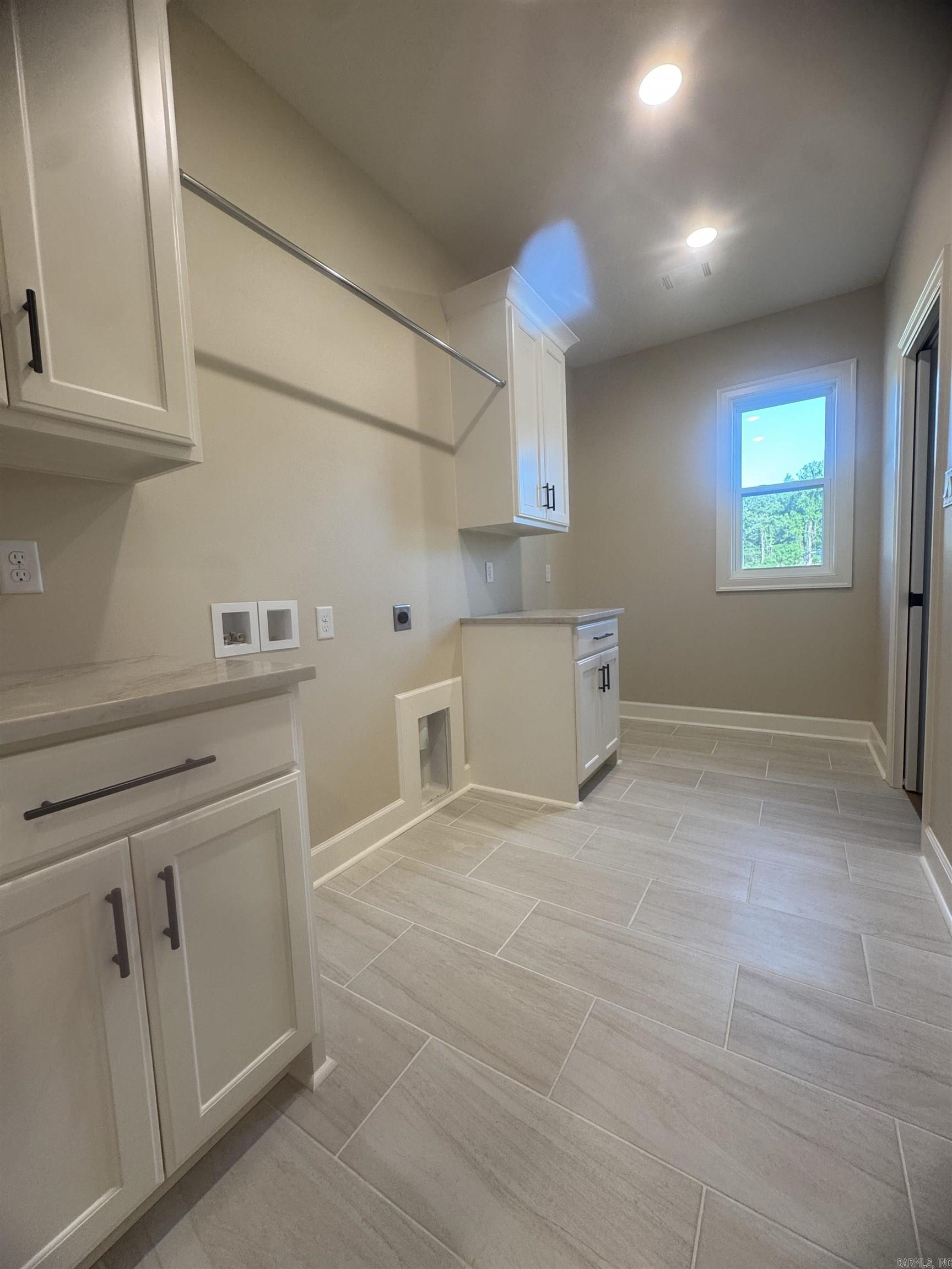 SPENCER CROSSING LLC - Residential